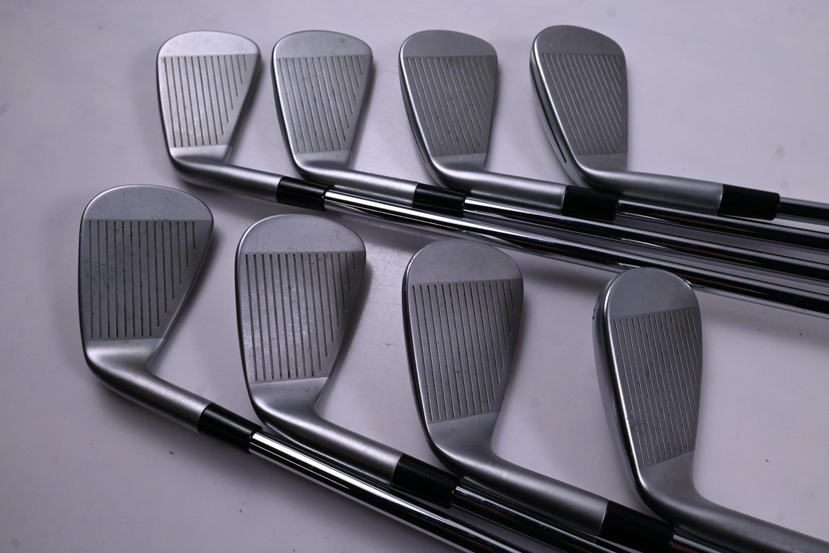 Taylormade P790 2023 Irons / 4-PW+GW / Regular Flex KBS MAX MT 85 Shafts