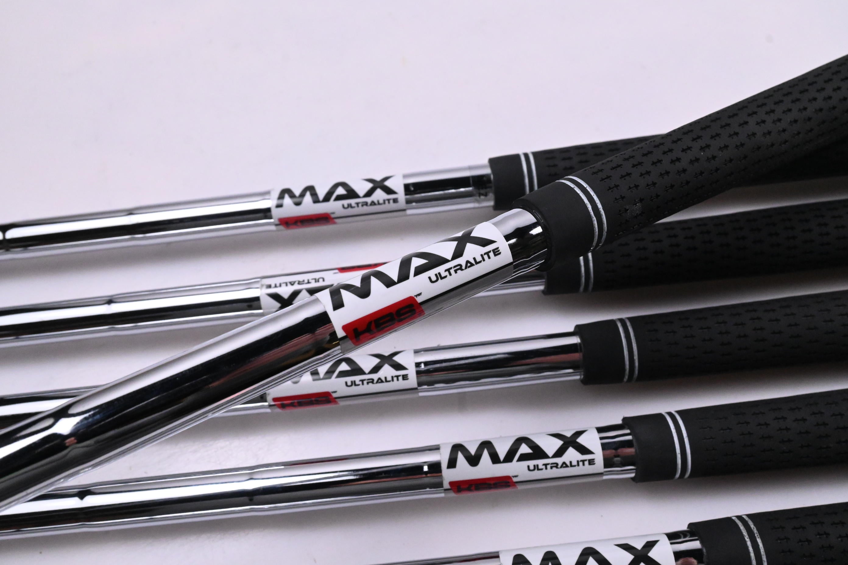 Wilson Launch Pad 2022 Irons / 5-PW+GW+SW / UniFlex KBS MAX UltraLite Shaft