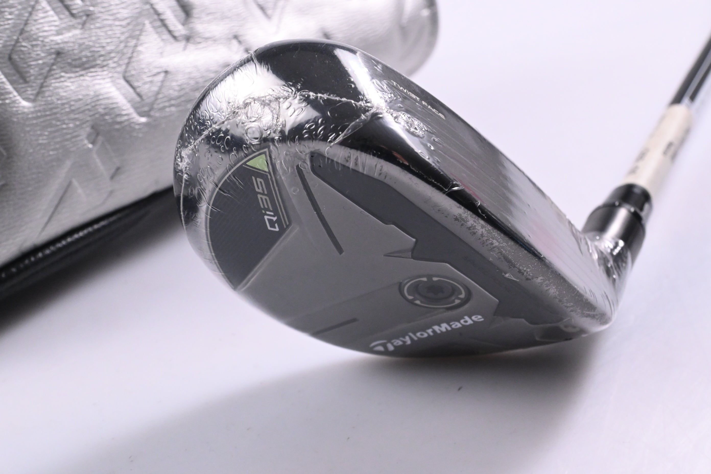 Taylormade Qi35 #2 Hybrid / 17 Degree / Stiff Flex Kai'li Darkwaves Blue 85