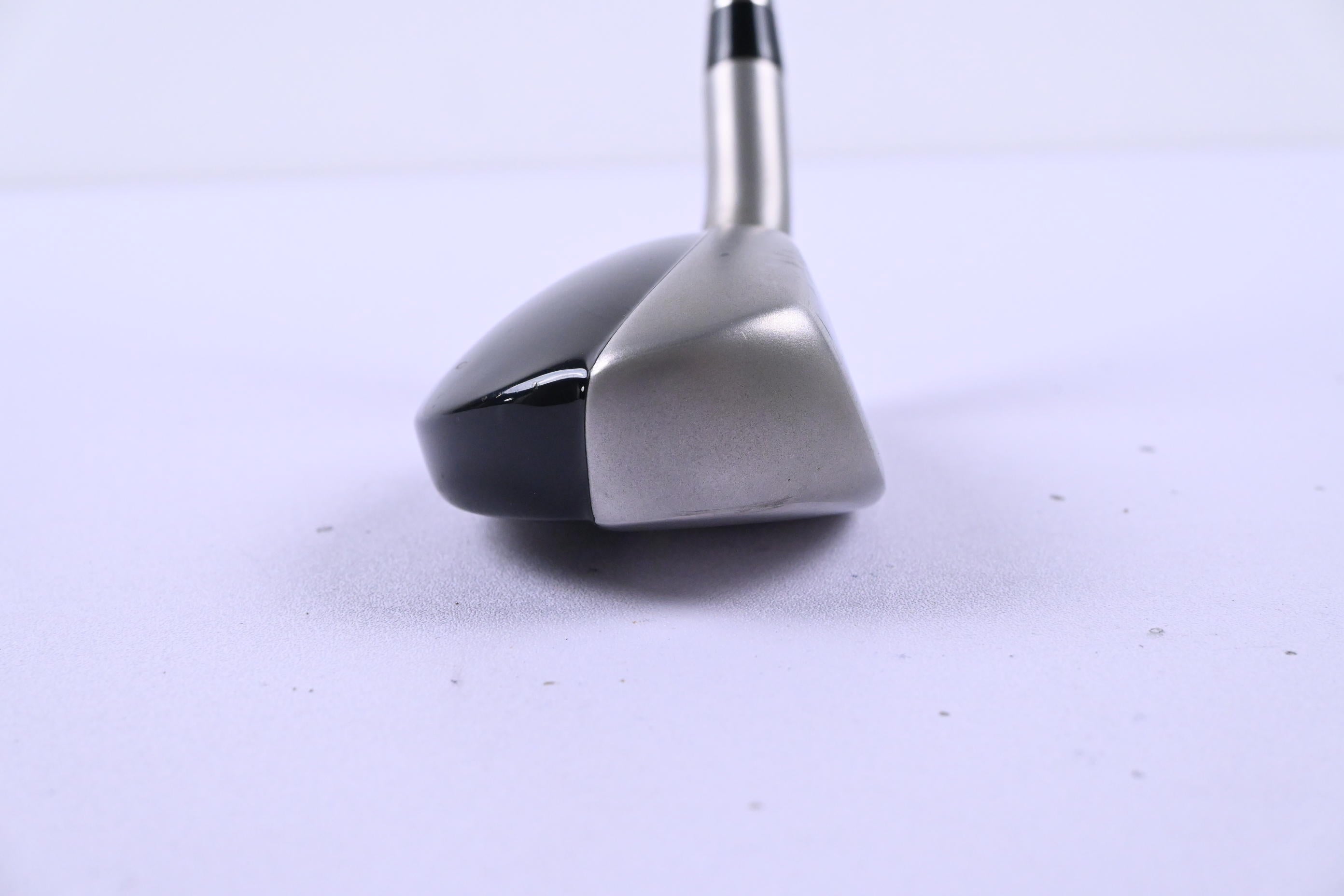 Taylormade Rescue Mid #3 Hybrid / 19 Degree / Stiff Flex Taylormade UG65 Shaft