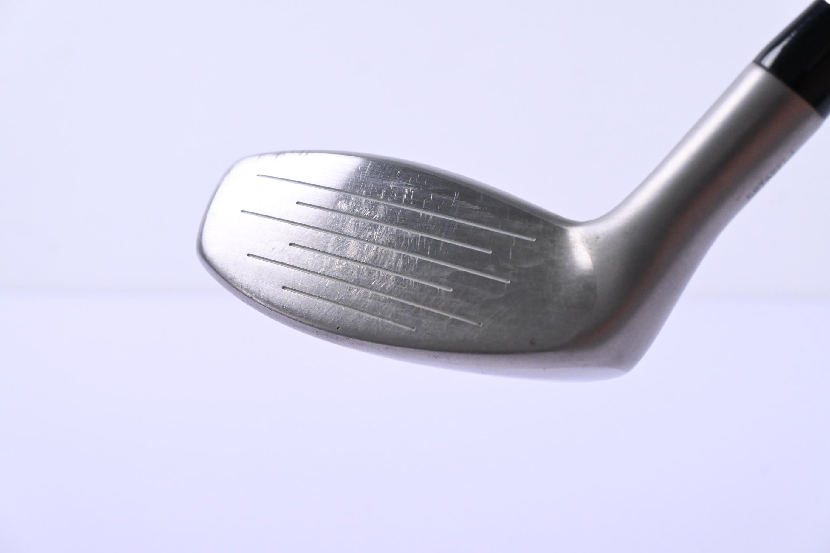 Taylormade Rescue Mid #3 Hybrid / 19 Degree / Stiff Flex Taylormade UG65 Shaft
