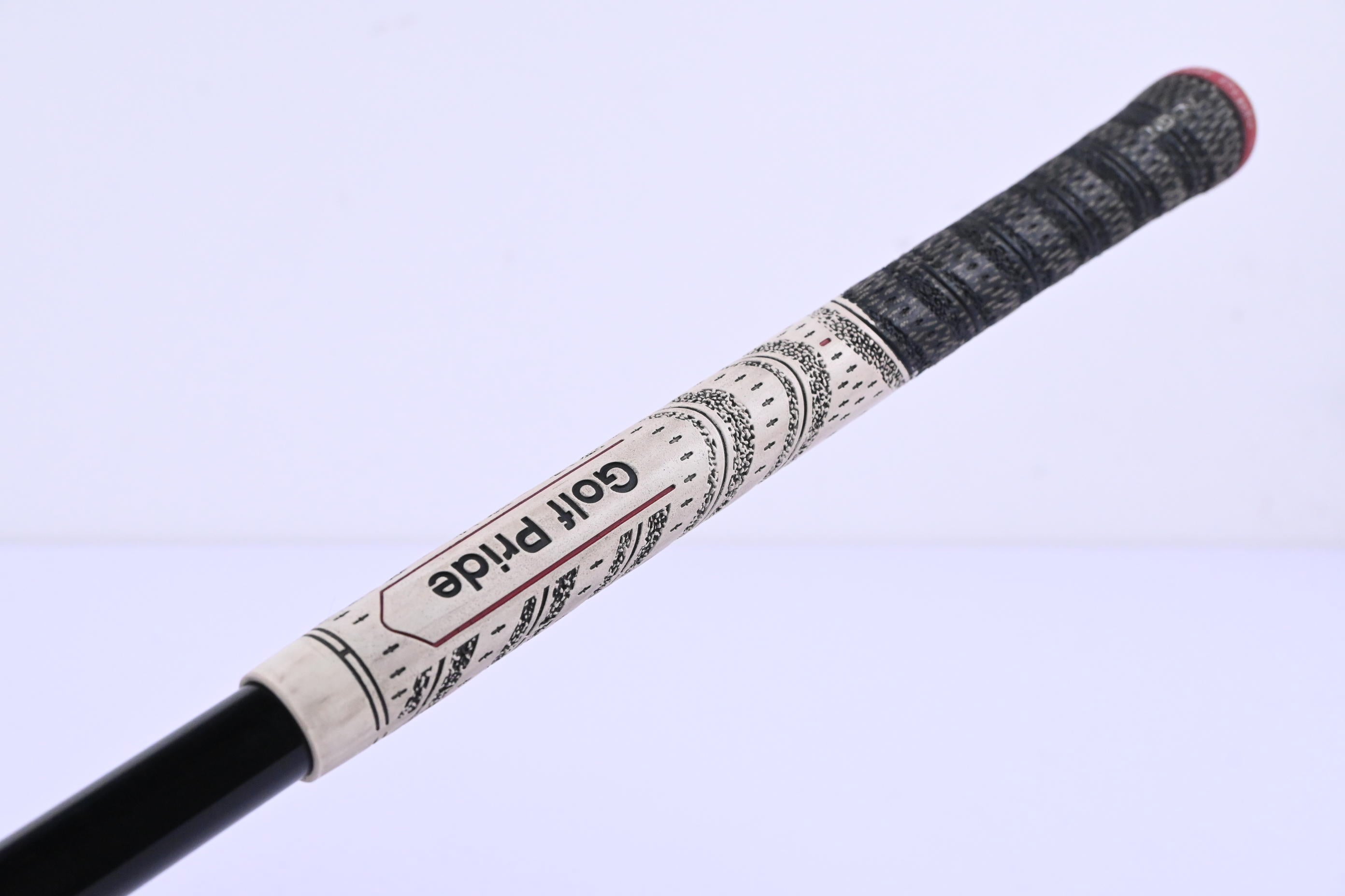 Titleist GT2 Driver / 9 Degree / Stiff Flex HZRDUS Smoke Black RDX 60 Shaft