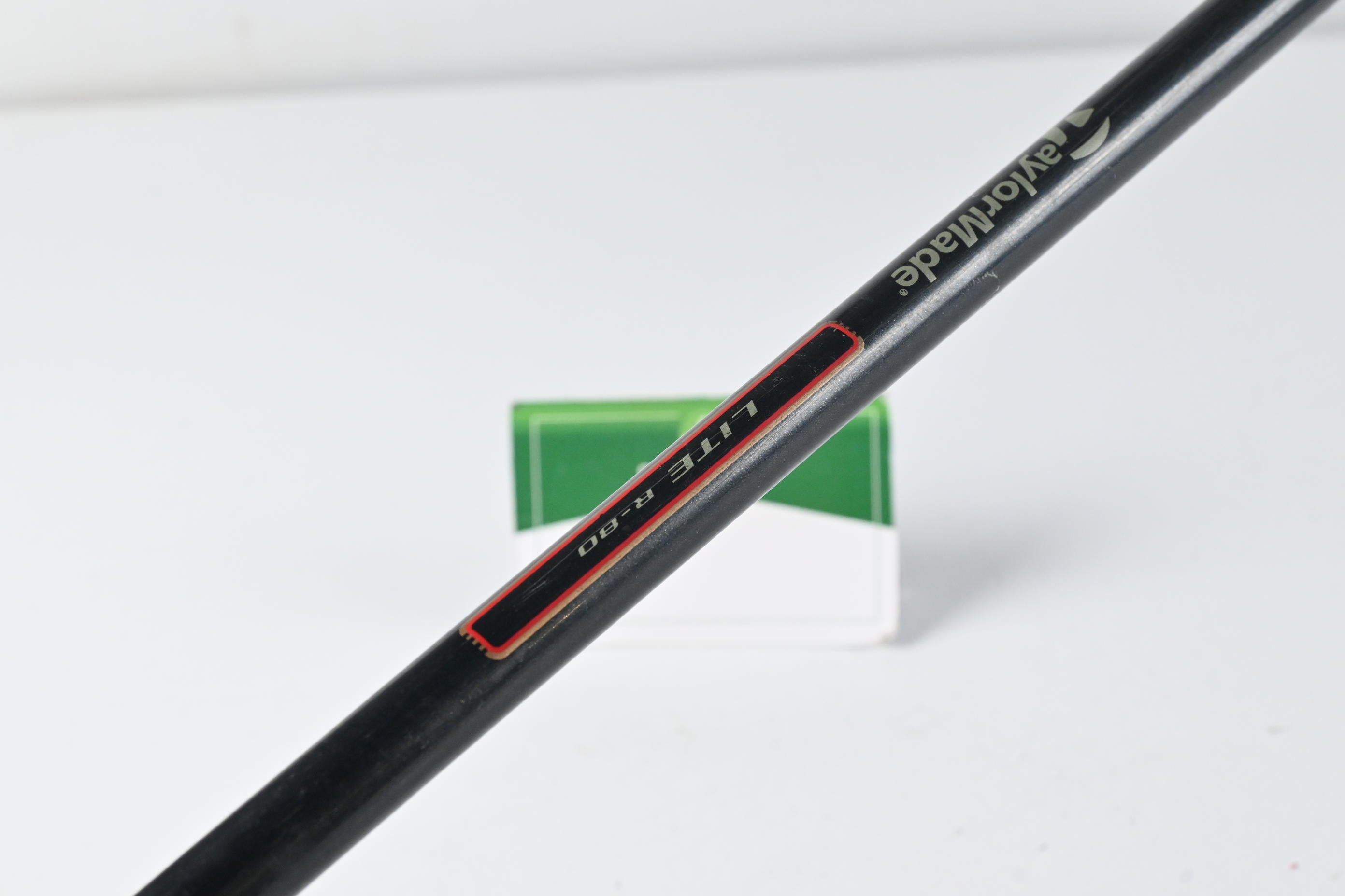 Taylormade 300 Ti Driver / 9.5 Degree / Regular Flex Taylormade Lite 80 Shaft