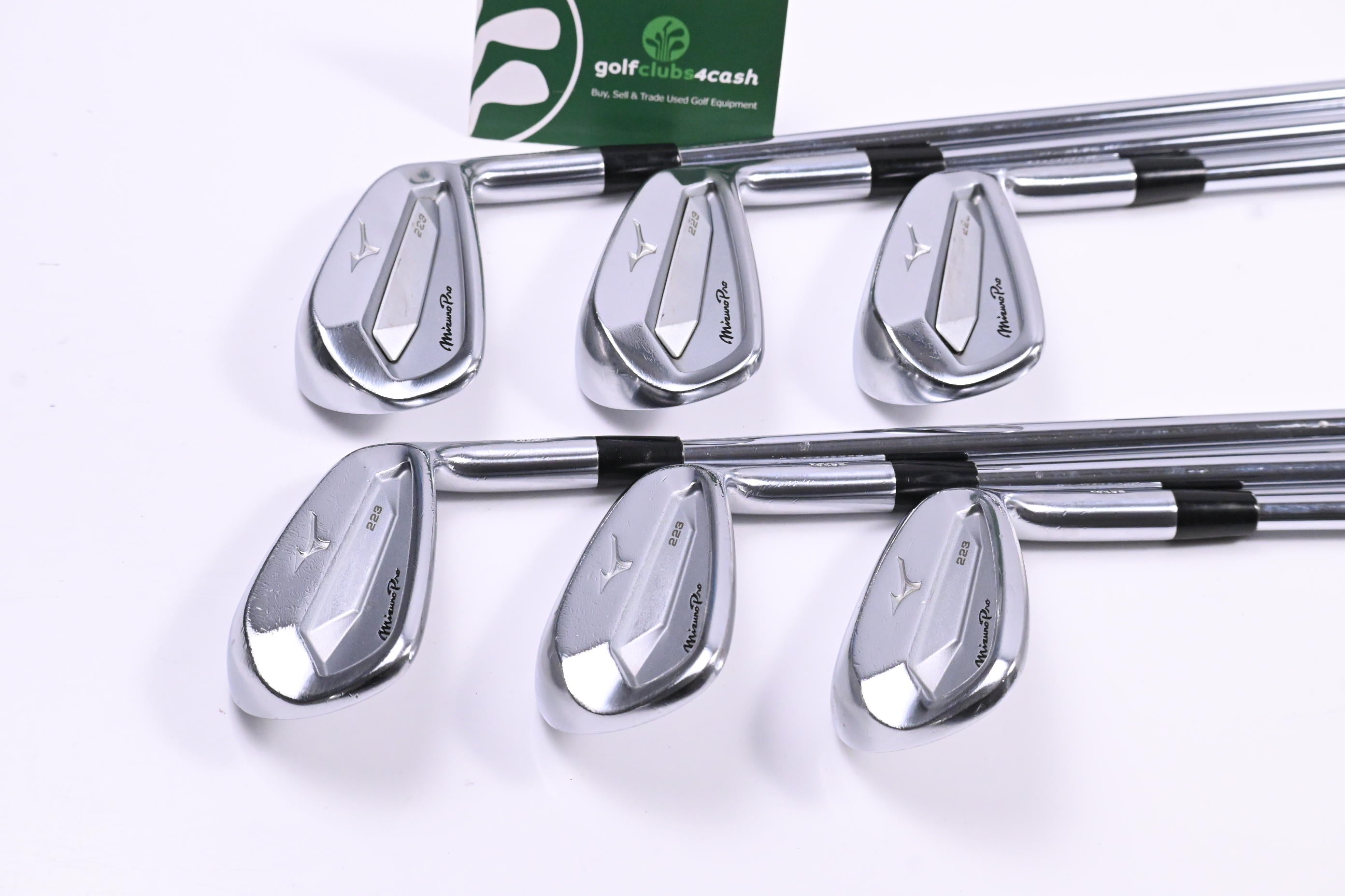Mizuno Pro 223 Irons / 5-PW / Regular Flex Dynamic Gold 105 R300 Shafts