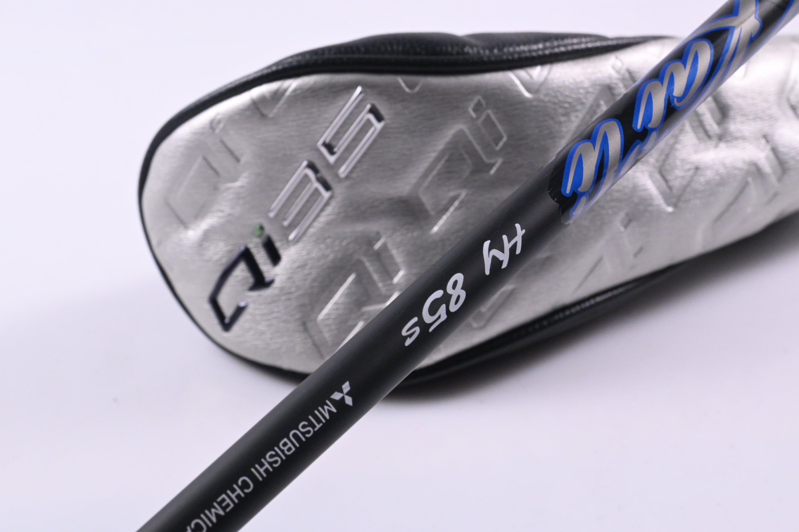 Taylormade Qi35 #2 Hybrid / 17 Degree / Stiff Flex Kai'li Darkwaves Blue 85