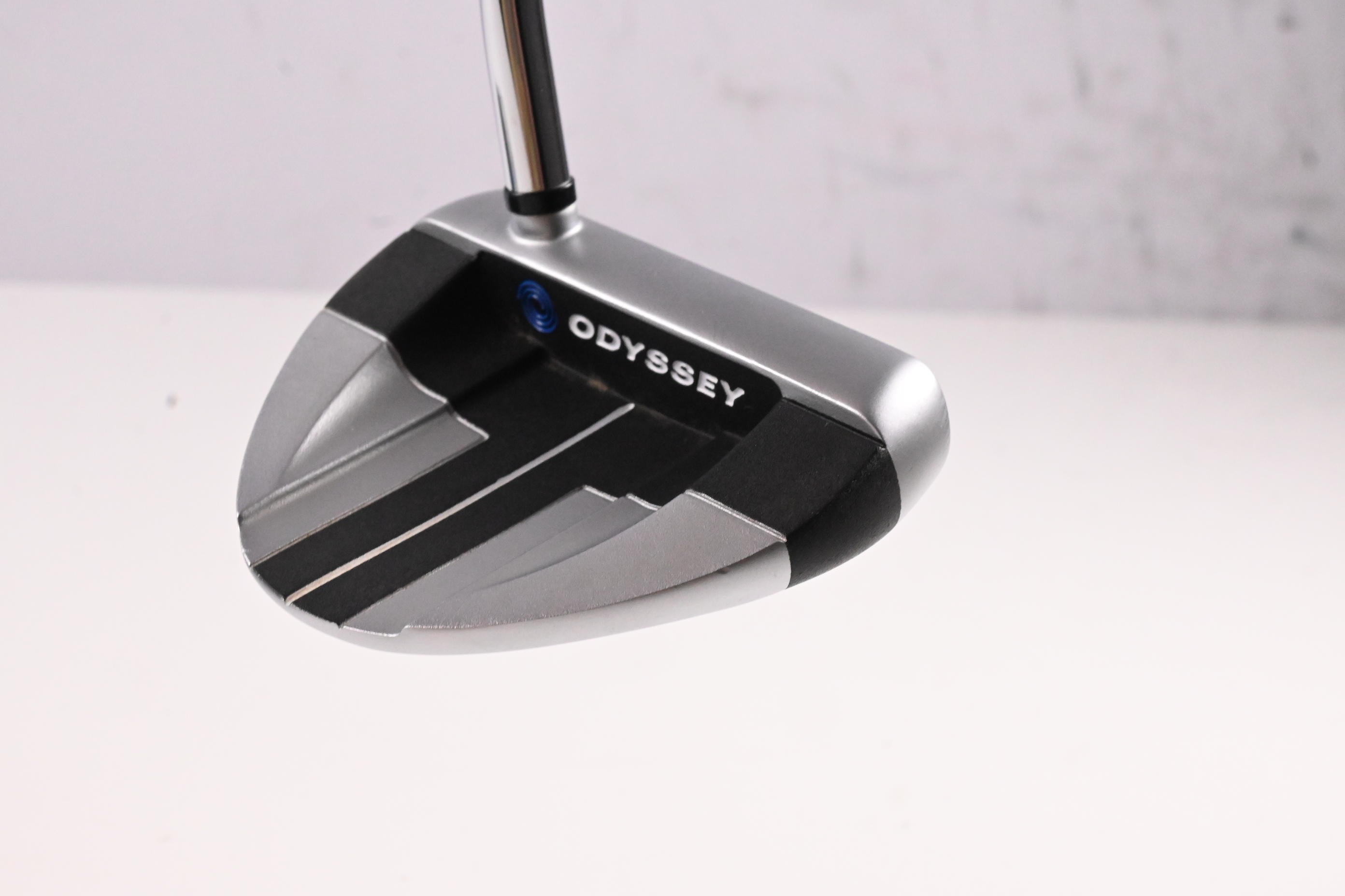 Odyssey Works Versa V-Line Putter / 33 Inch