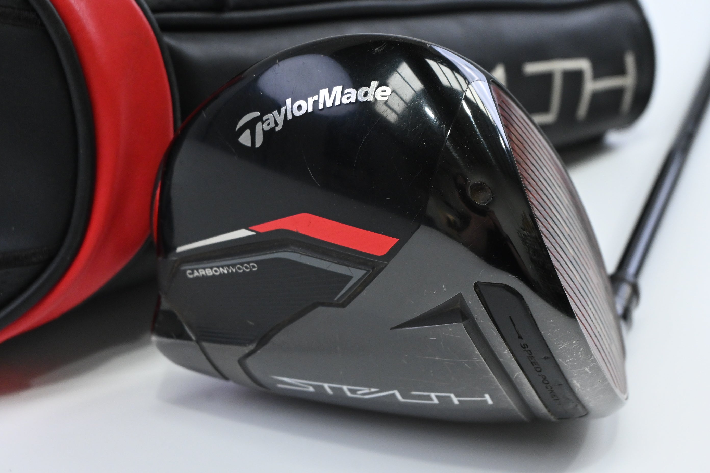 Taylormade Stealth HD Driver / 10.5 Degree / Regular Flex Fujikura AirSpeeder 45