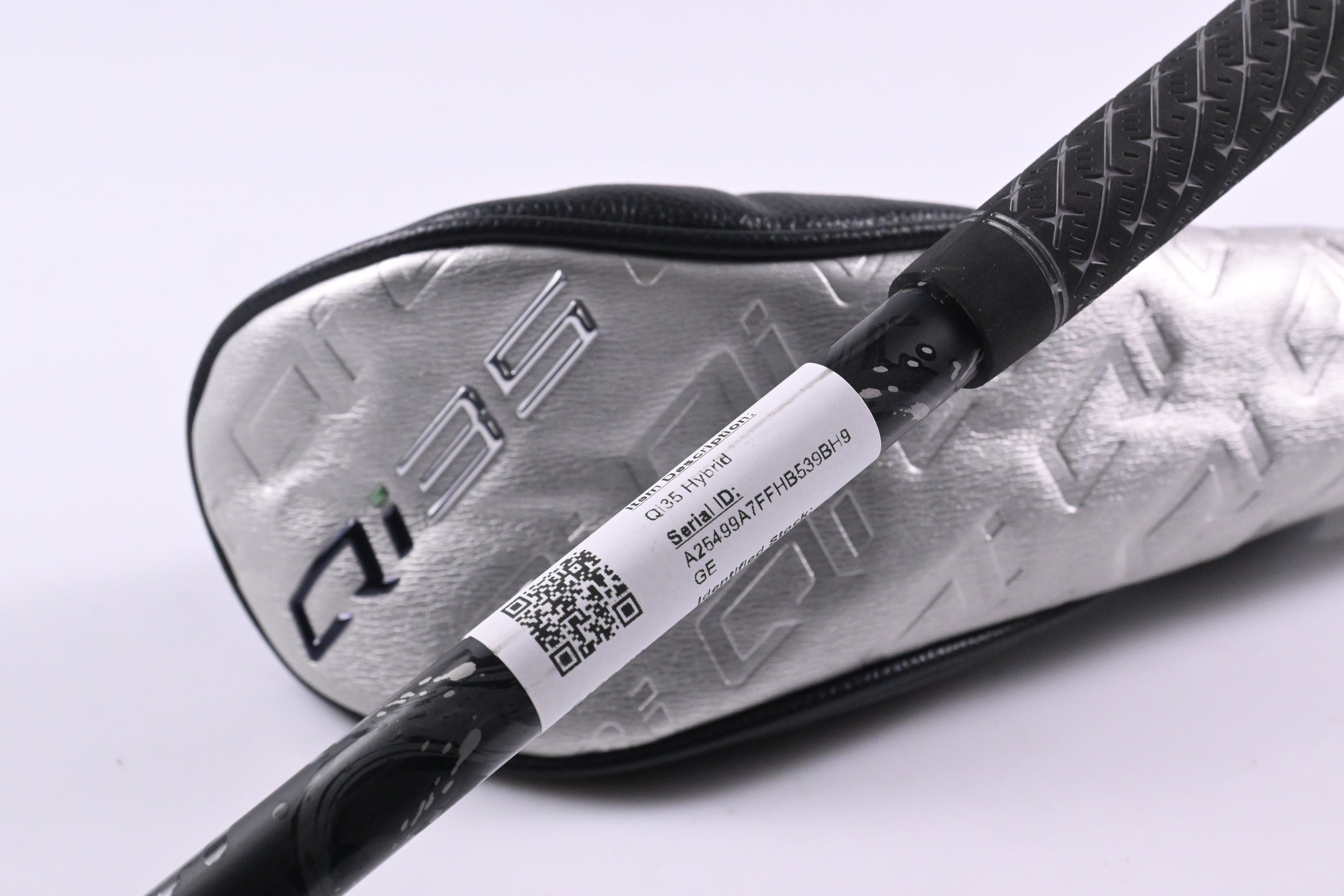 Taylormade Qi35 #2 Hybrid / 17 Degree / Stiff Flex Kai'li Darkwaves Blue 85
