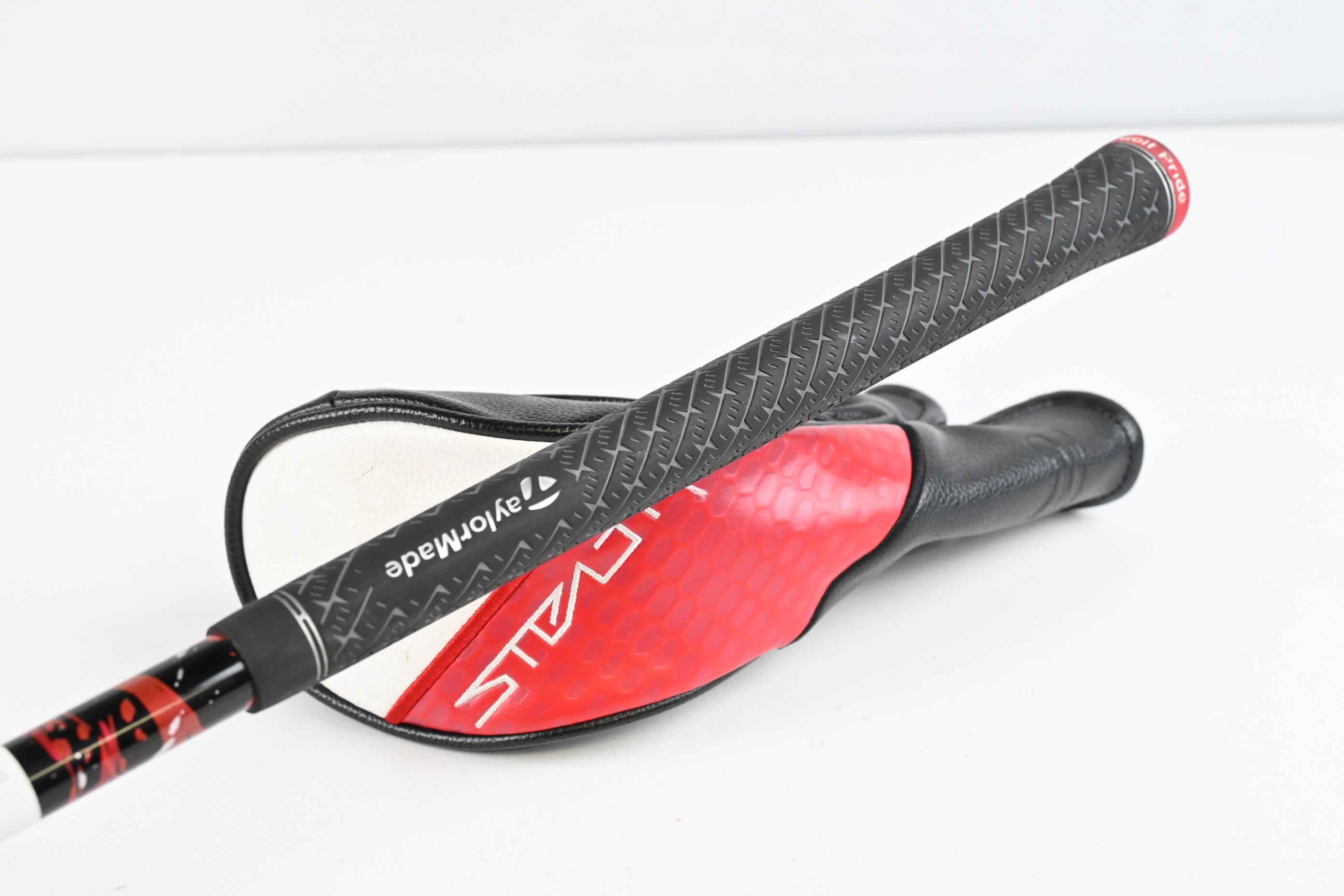 Taylormade Stealth 2 Plus #4 Hybrid / 22 Degree / Regular Flex Kai'li Red 75
