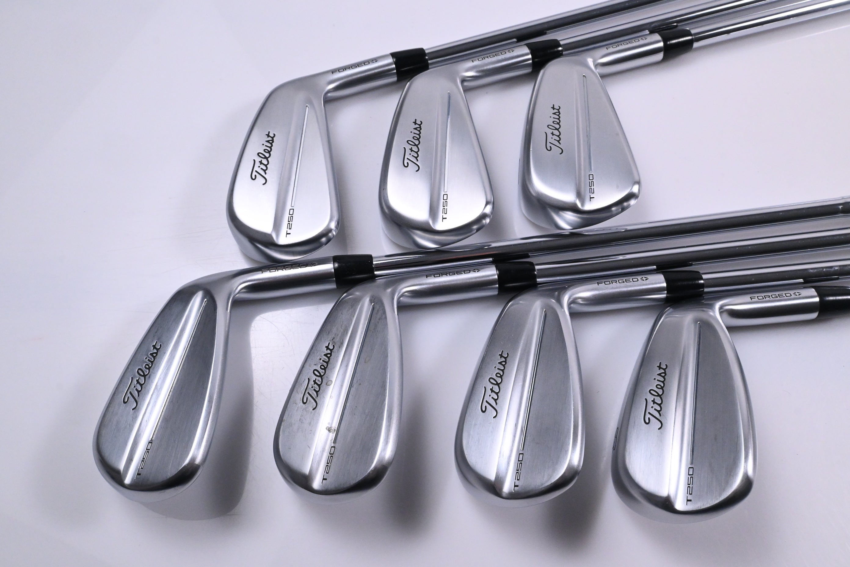 Titleist T250 2025 Irons / 5-PW+48° / Stiff Flex True Temper AMT Black Shaft