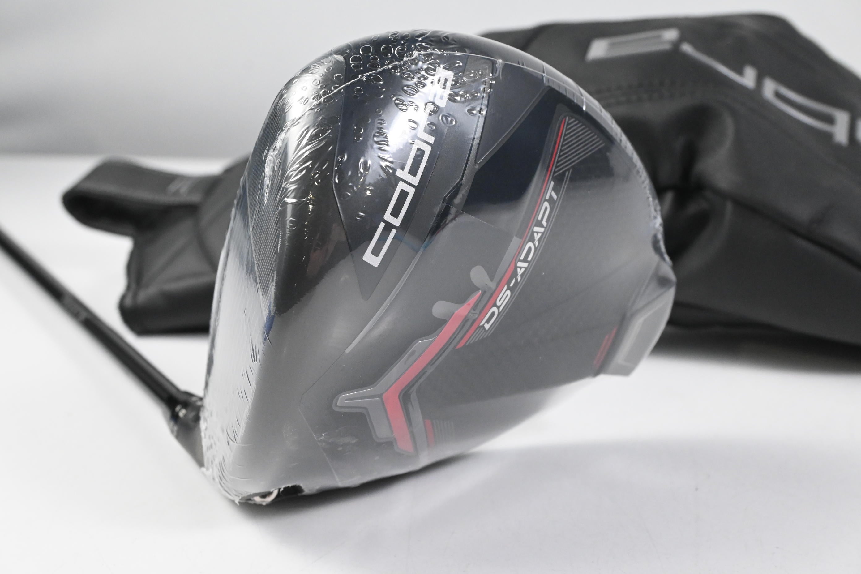 Left Hand Cobra DS-Adapt MAX-D Driver / 10.5 Degree / X-Flex Denali Black 60