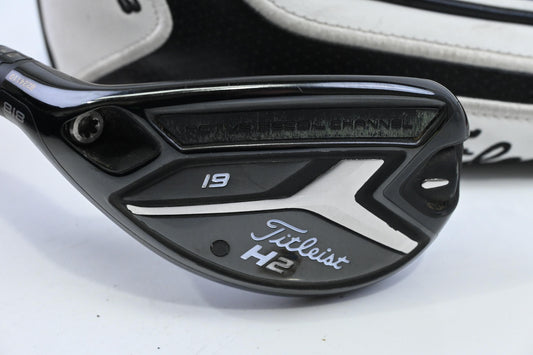 Titleist 818 H2 #3 Hybrid / 19 Degree / X-Flex Graphite Design Tour AD DI-85