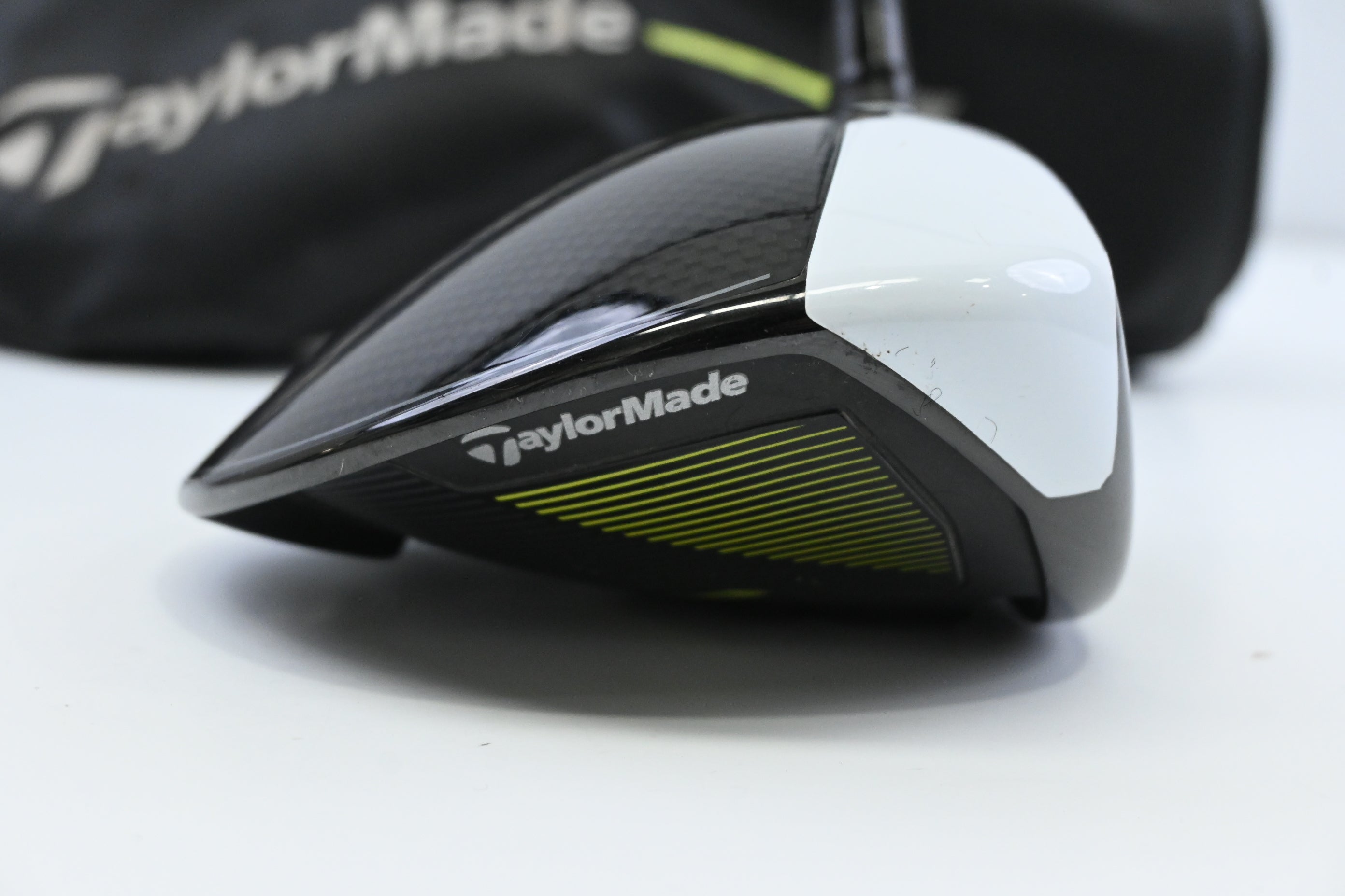 Taylormade M2 2017 Driver / 9.5 Degree / Stiff Flex Fujikrua Pro XLR8 56 Shaft