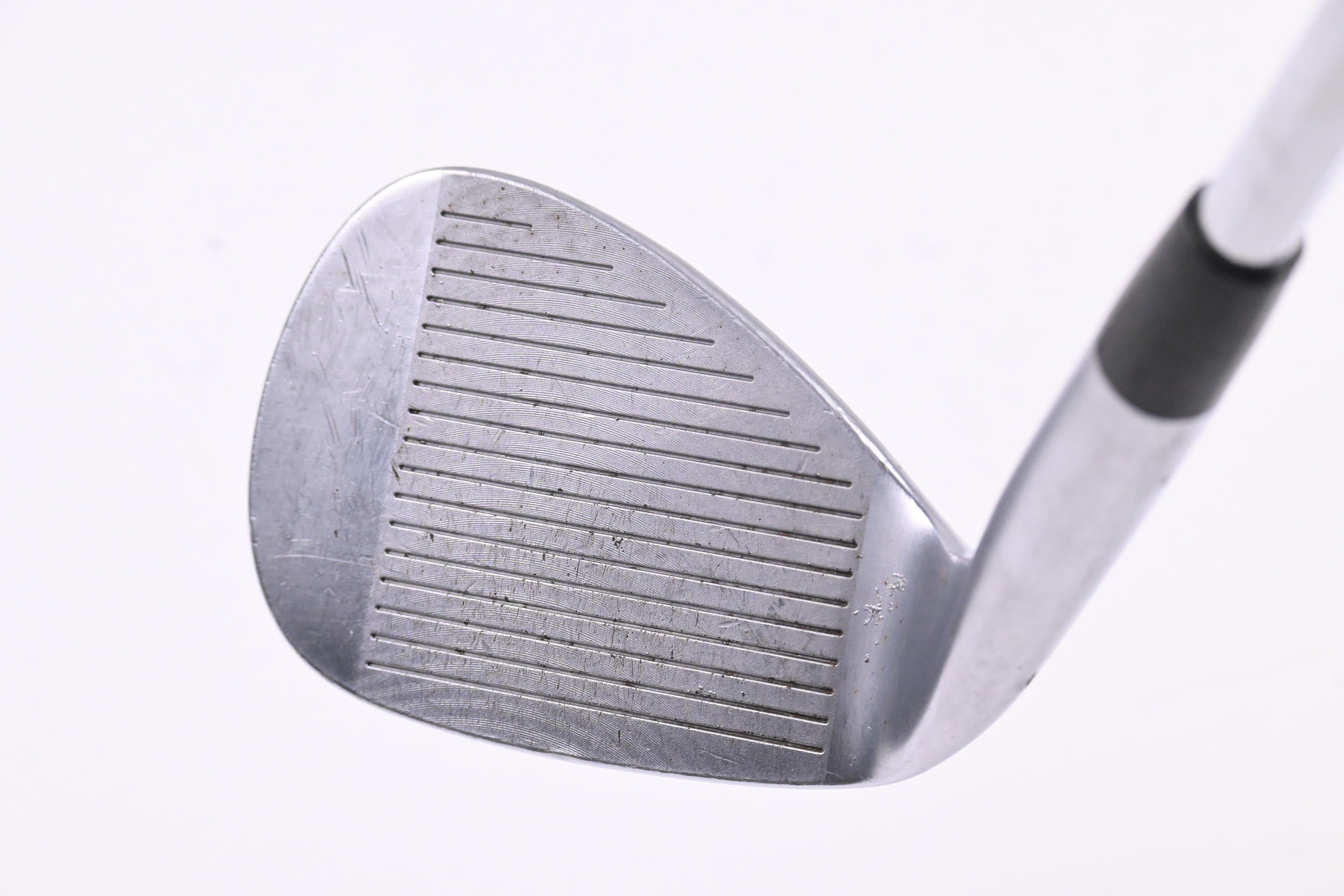 Cobra Tour Trusty Gap Wedge / 52 Degree / Stiff Flex Dynamic Gold S200 Shaft