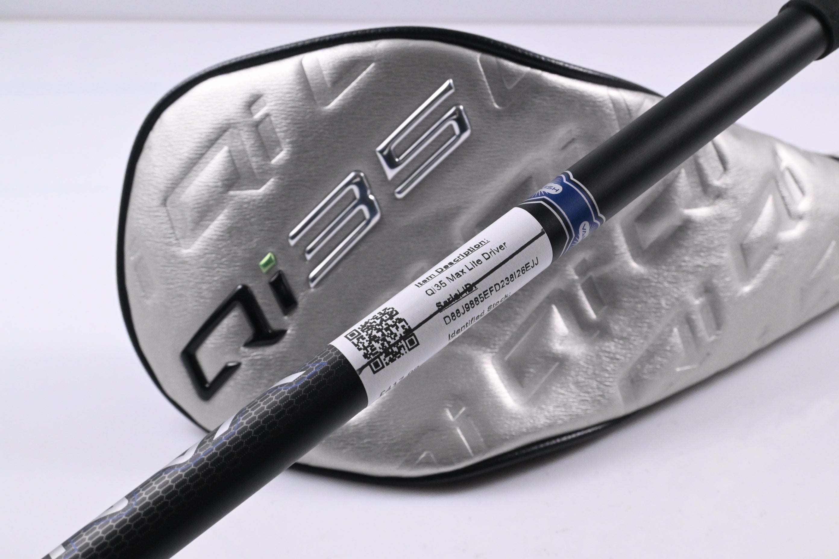 Taylormade Qi35 Max Lite Driver / 10.5 Degree / Regular Flex Vanquish 4 Shaft