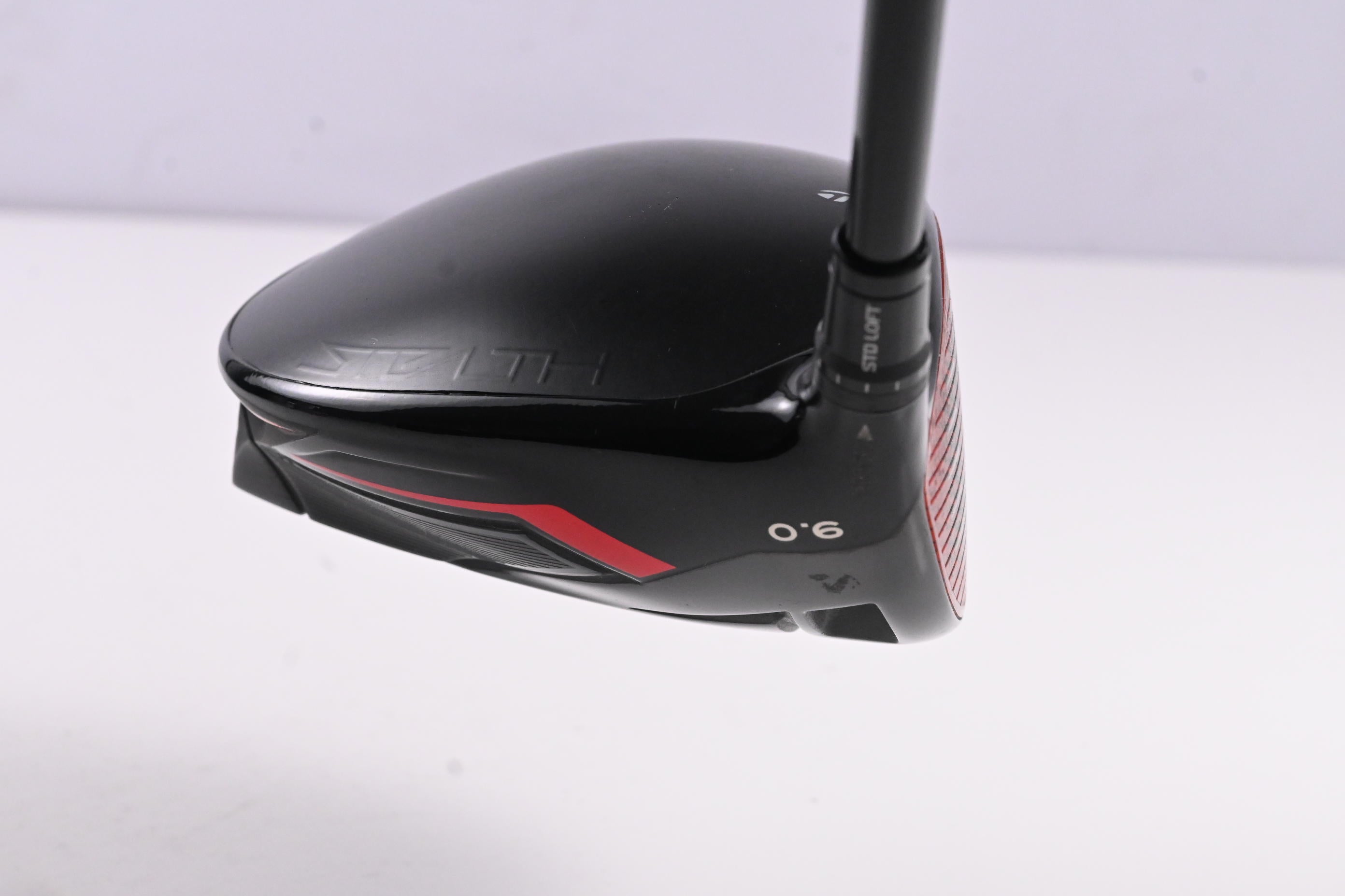 Left Hand Taylormade Stealth Driver / 9 Degree / Regular Flex Kai'li Red 60