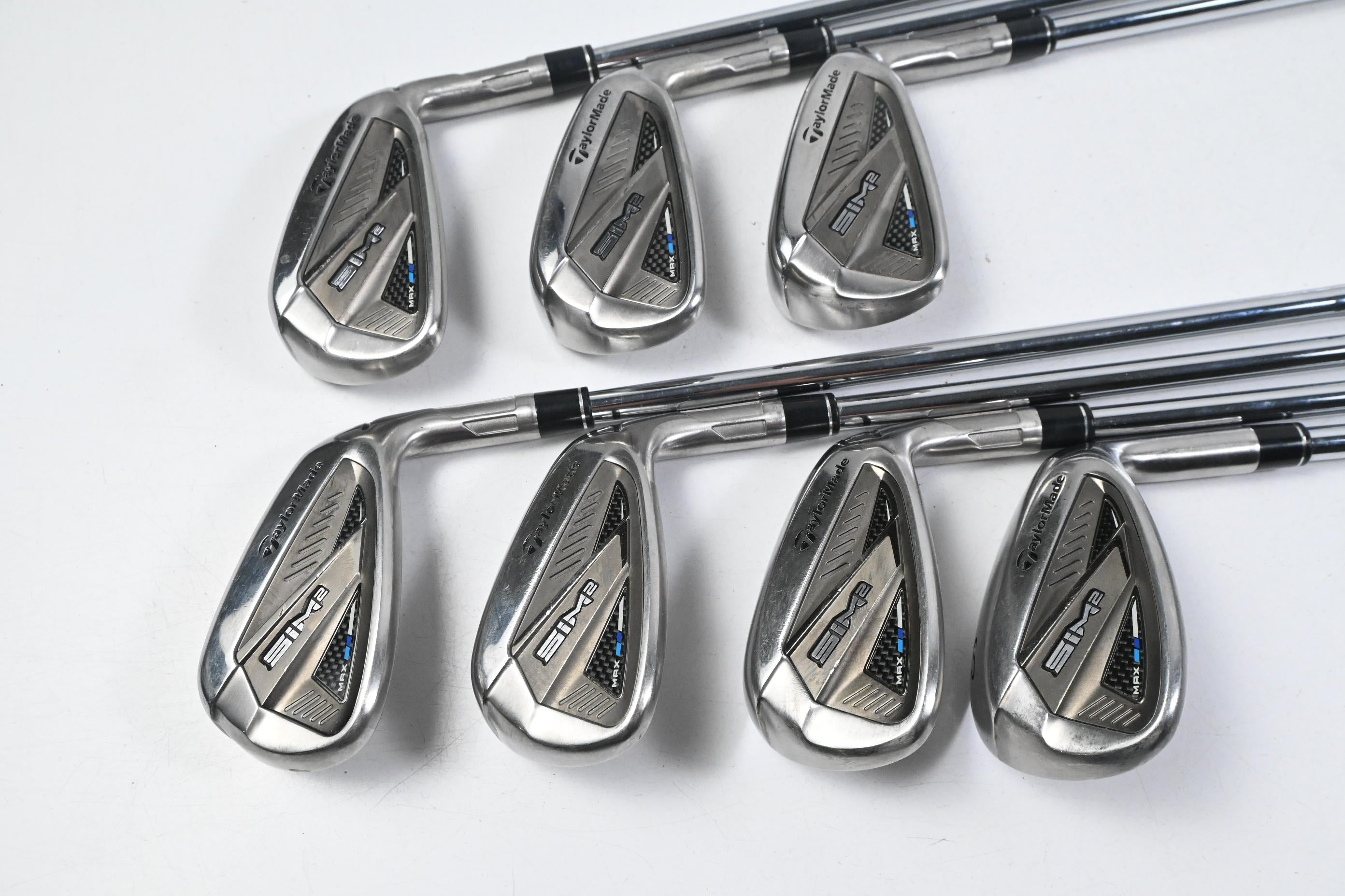 Taylormade SIM2 Max Irons / 5-PW+SW / Regular Flex KBS MAX MT 85 Shafts