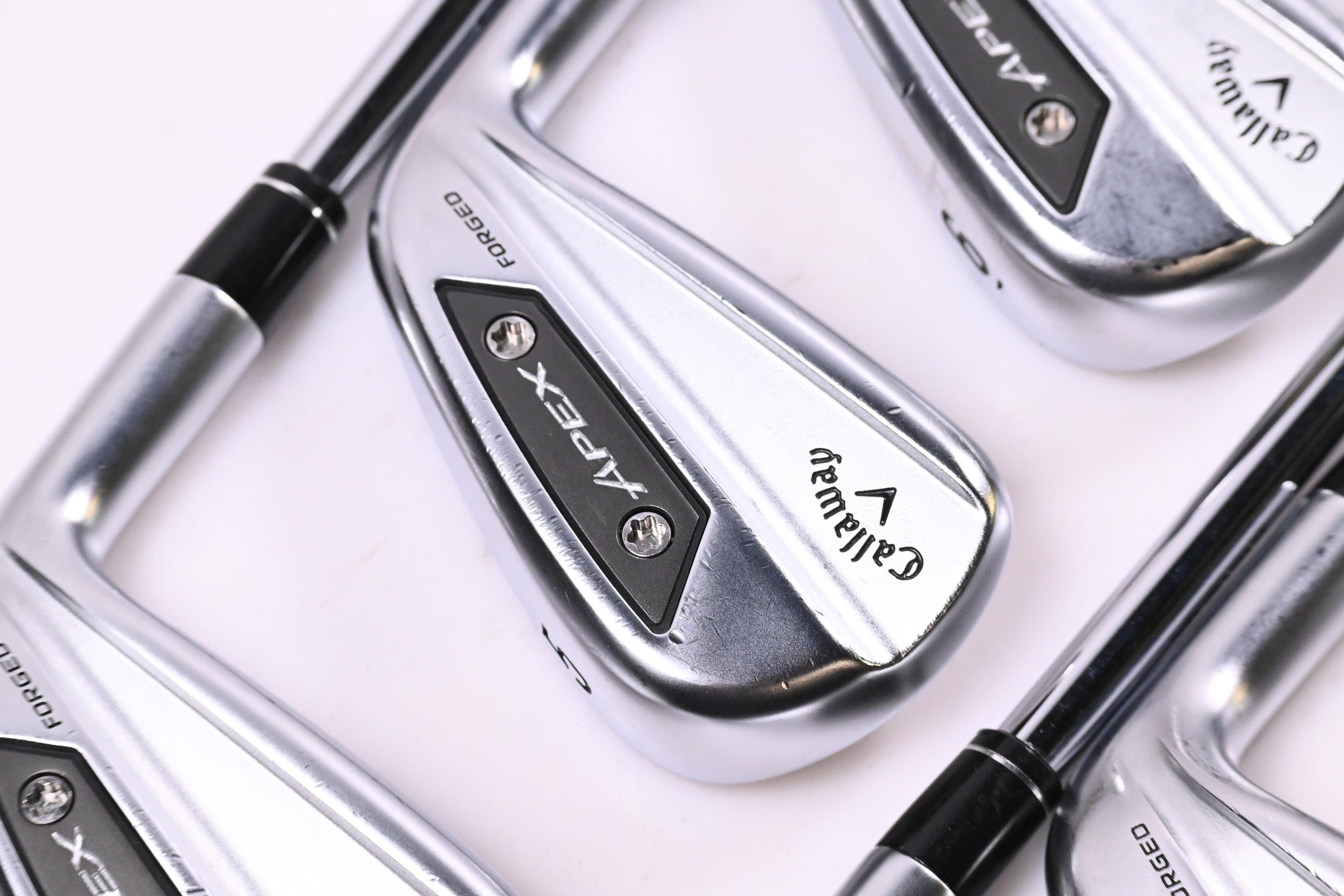 Callaway Apex Ai200 Irons / 4-PW+GW / Regular Flex Dynamic Gold Mid 100 R300