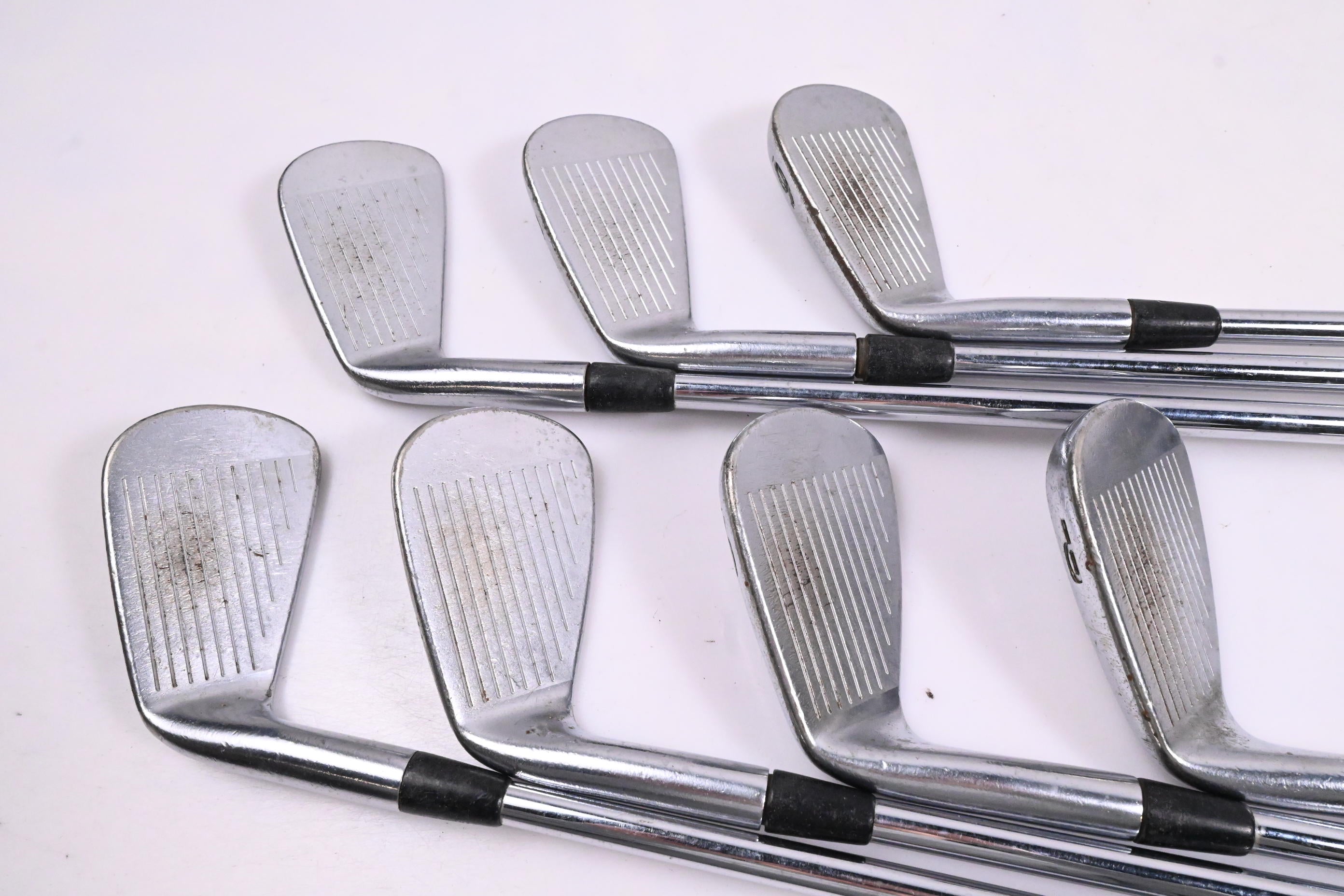 Titleist 712 MB Irons / 4-PW / Stiff Flex Dynamic Gold S300 Shafts