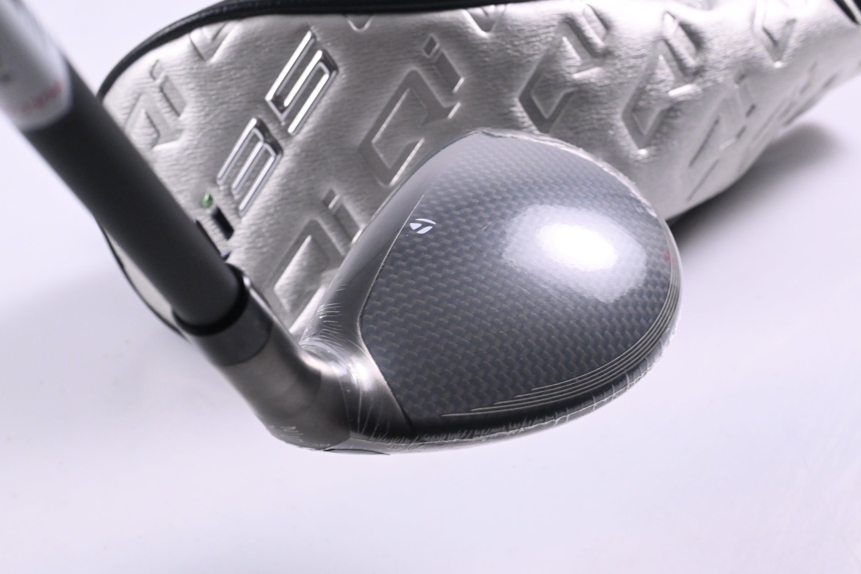 Taylormade Qi35 Max Lite #5 Hybrid / 27 Degree / Senior Flex Vanquish 5 Shaft
