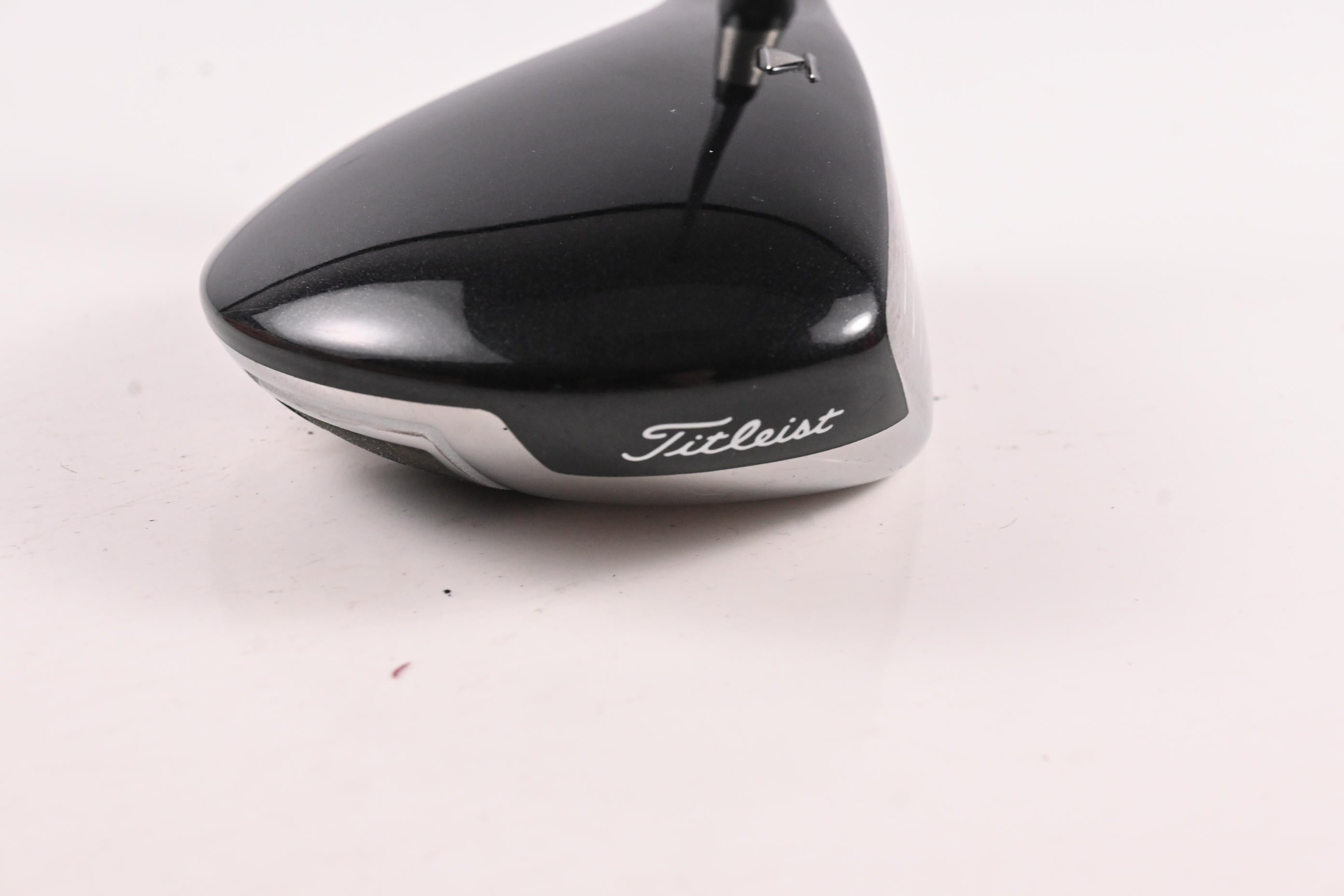 Titleist 909 F2 #3 Wood / 15.5 Degree / Regular Flex Diamana Blue 75 Shaft