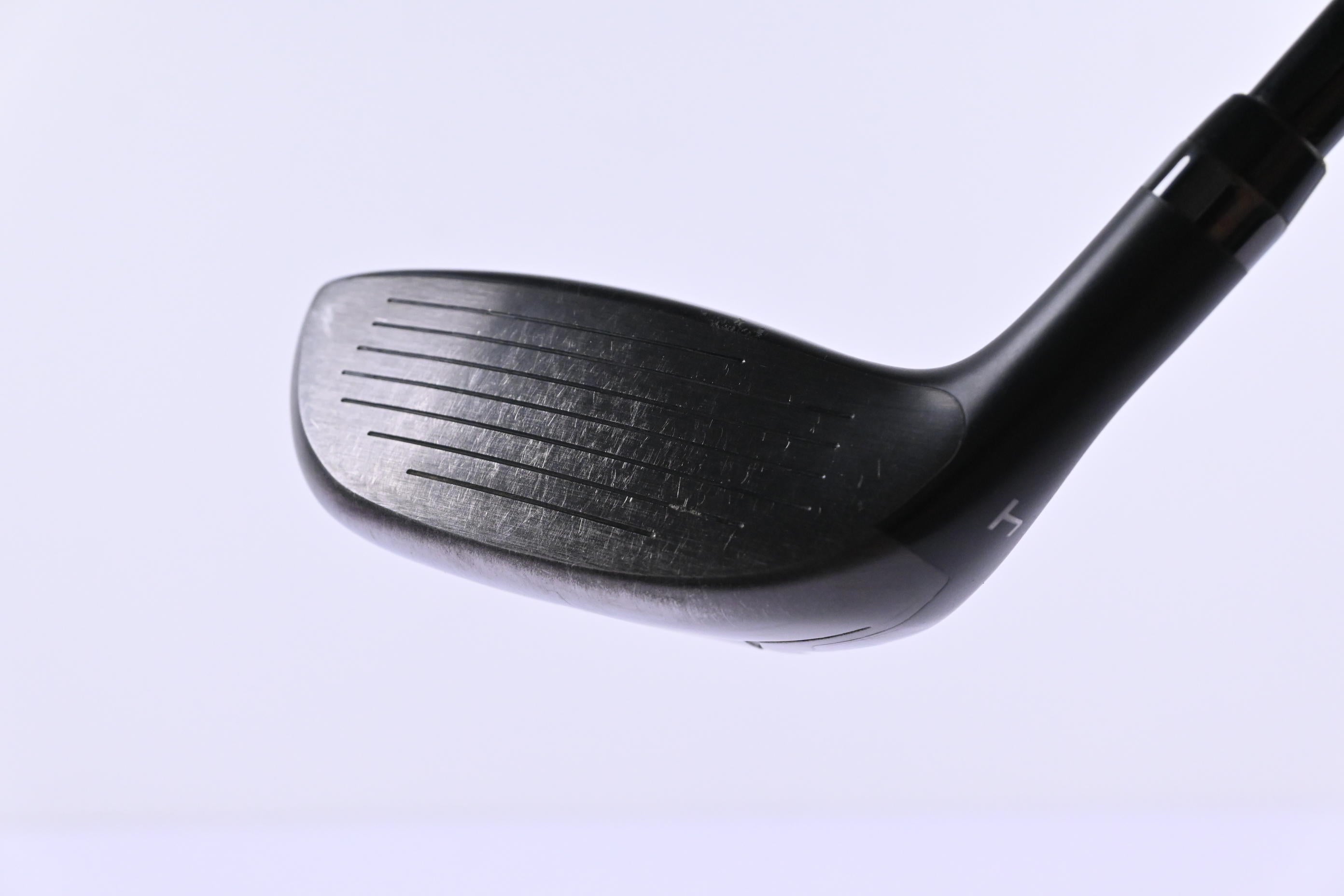 Wilson Dynapower 2023 #4 Hybrid / 22 Degree / Regular Flex HZRDUS Red RDX Smoke