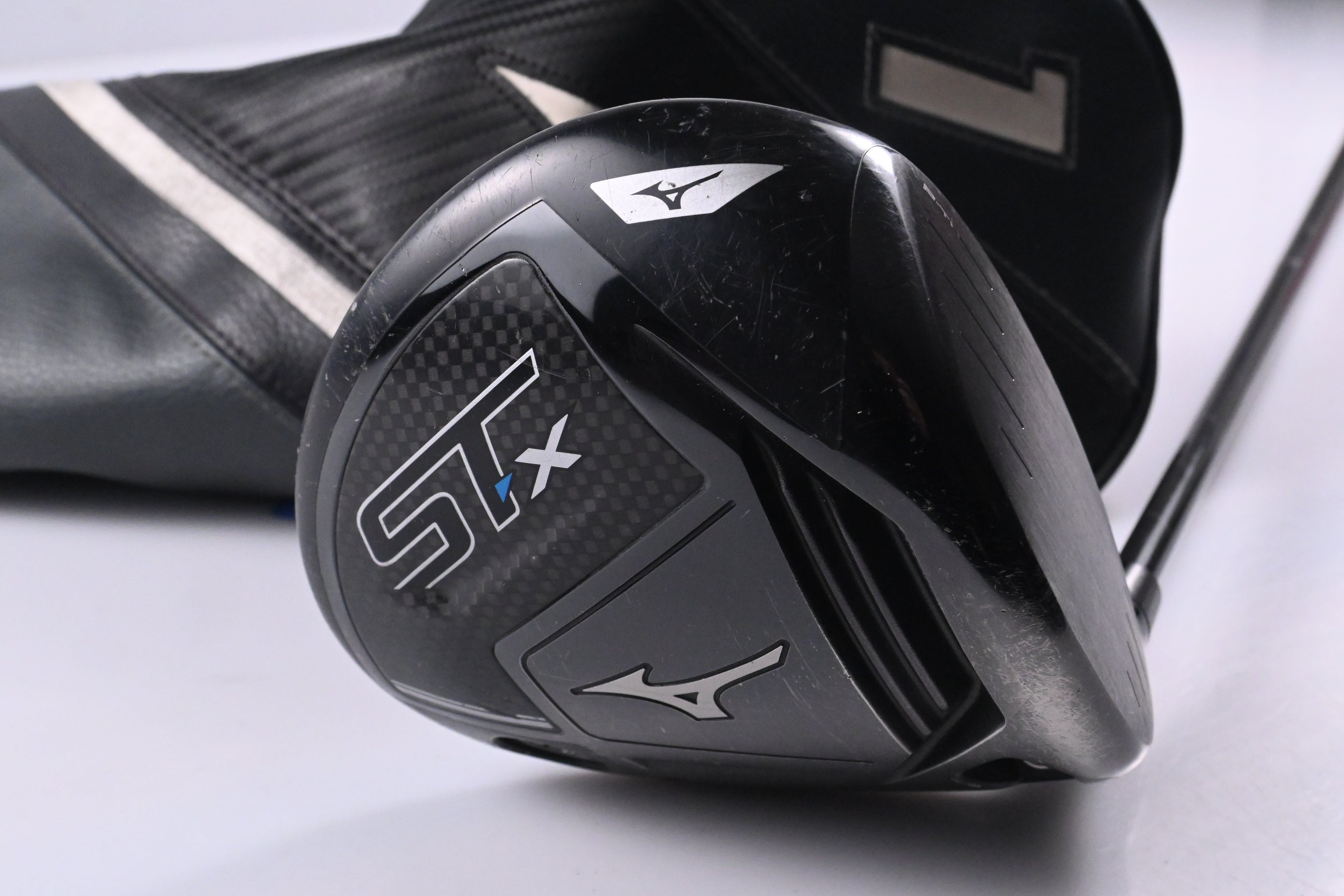 Mizuno ST-X Driver / 10.5 Degree / Regular Flex Diamana M+ 60 Red Shaft