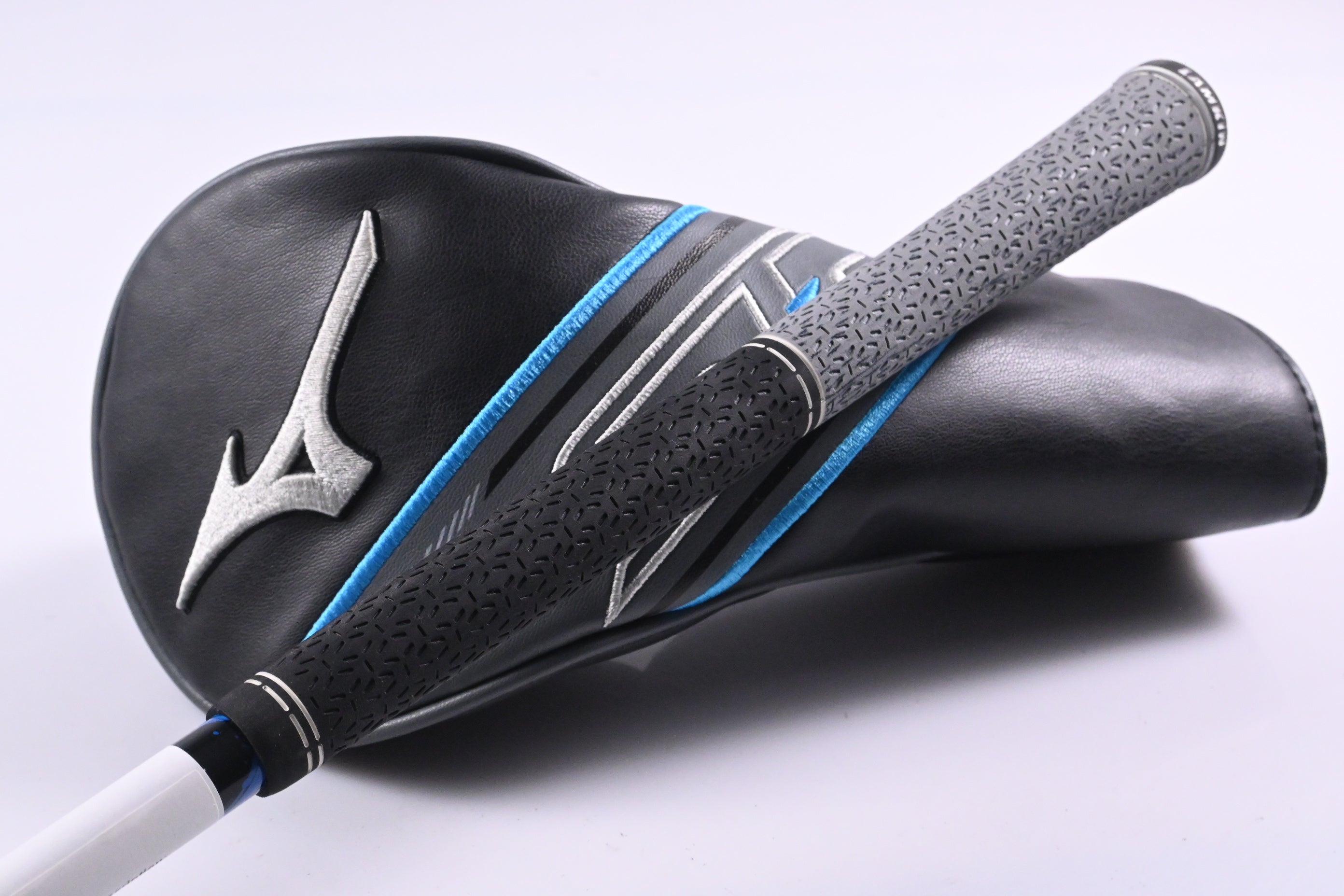 Mizuno ST-G Titanium #5 Wood / 18 Degree / Regular Flex Kai'li Blue 60 Shaft