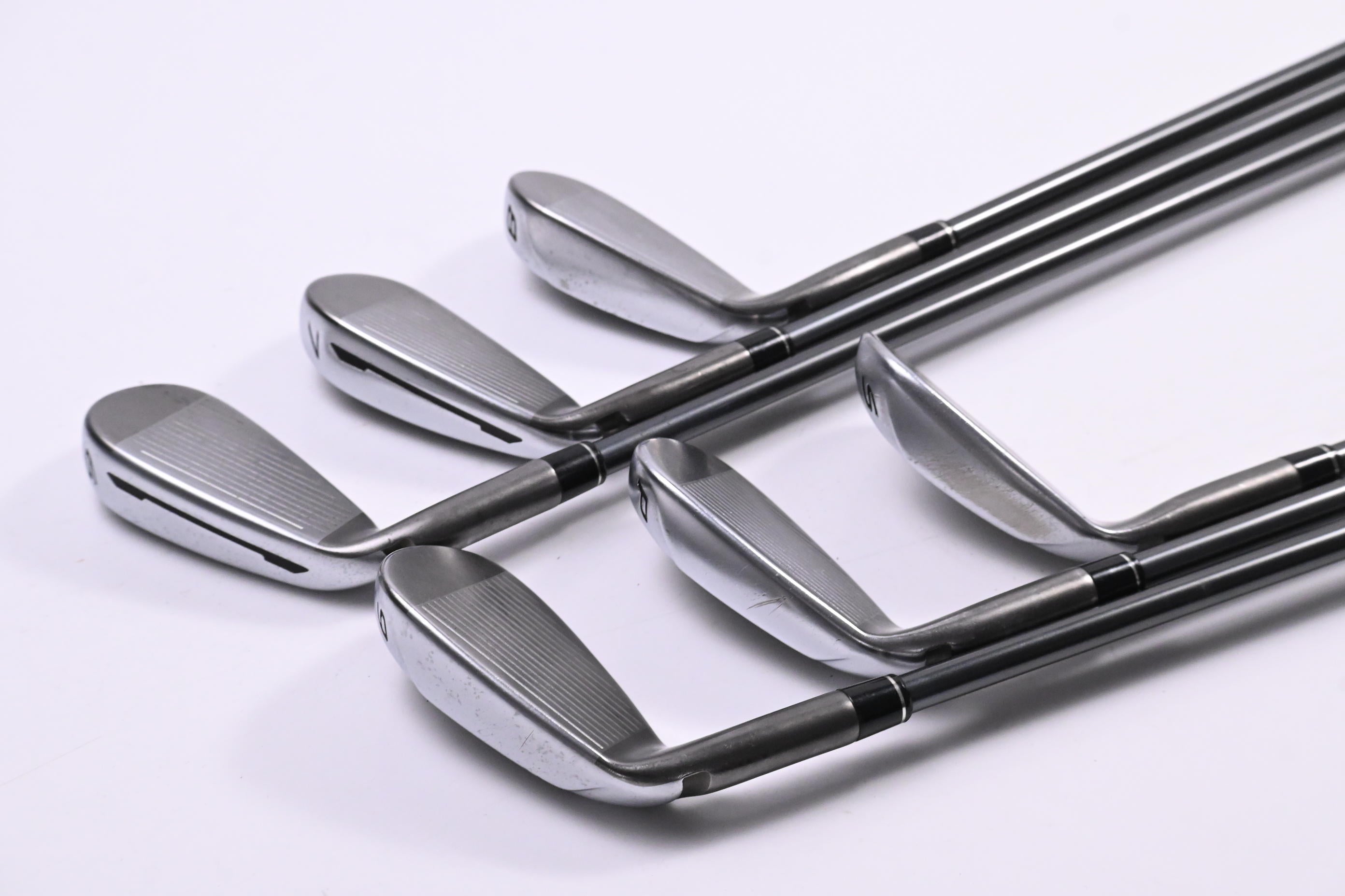 Ladies Taylormade Speedblade Irons / 6-PW+SW / Ladies Flex Matrix Velox T 45