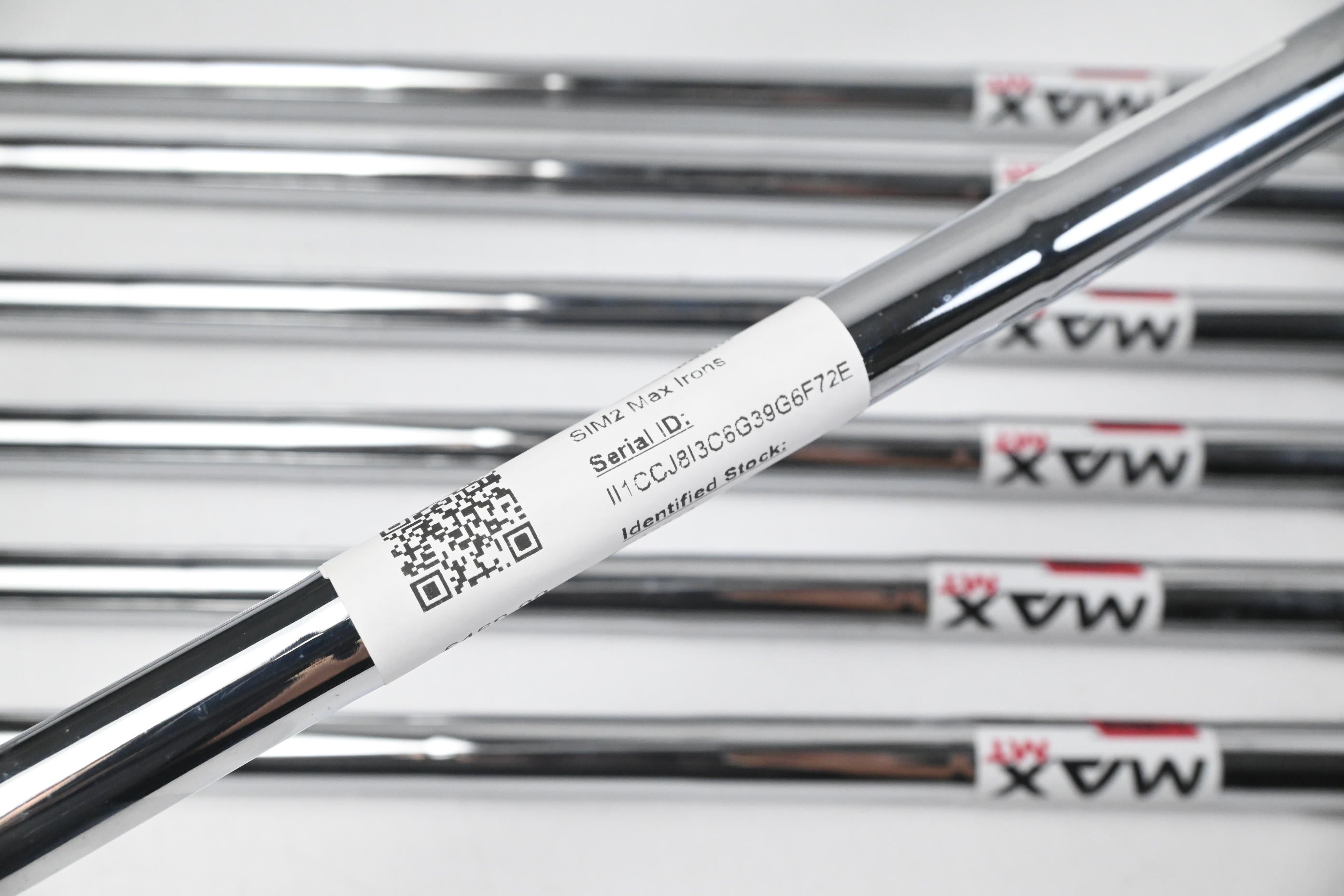 Taylormade SIM2 Max Irons / 5-PW+SW / Regular Flex KBS MAX MT 85 Shafts