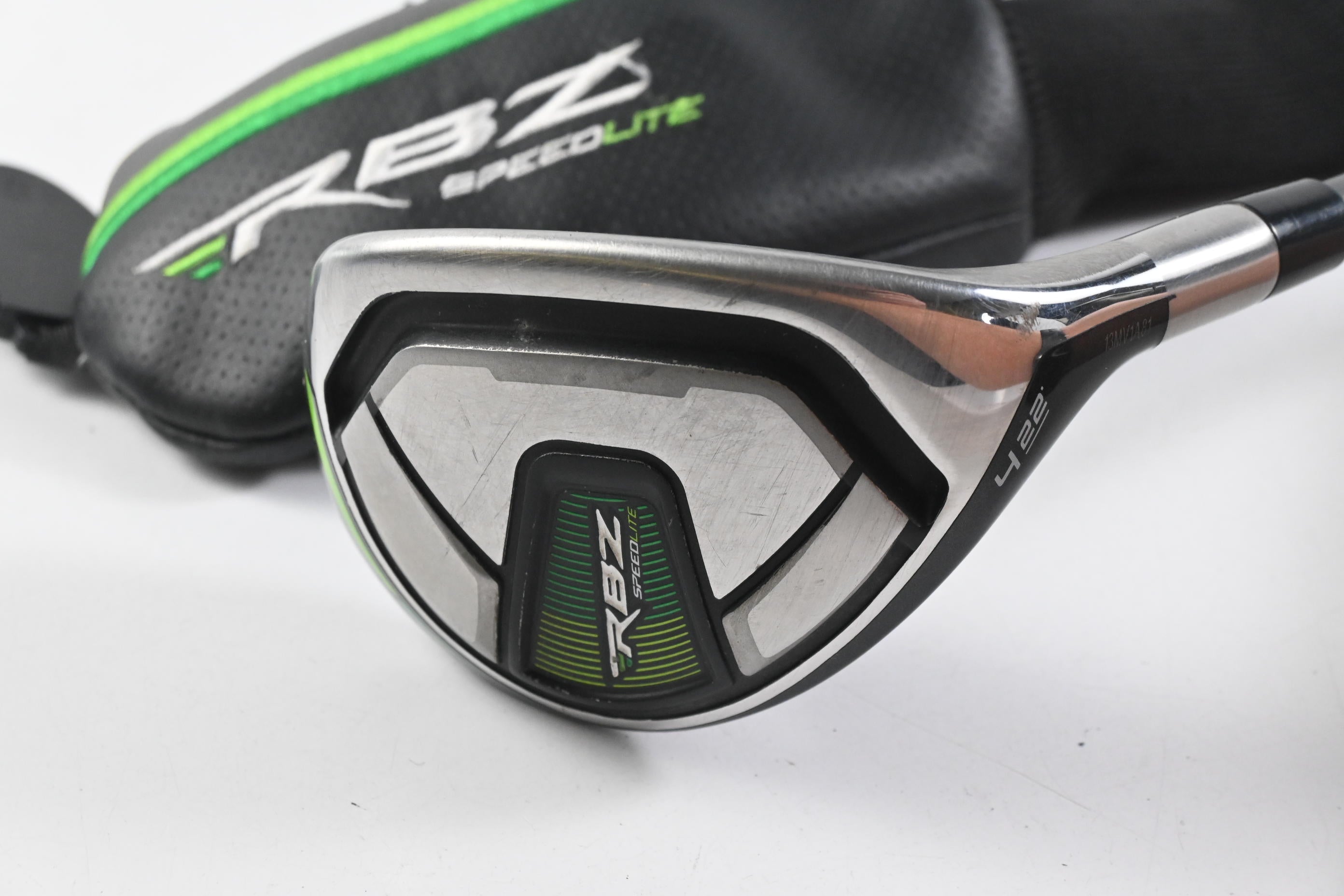 Taylormade RBZ #4 Hybrid / 22 Degree / Regular Flex Taylormade RBZ 65 Shaft