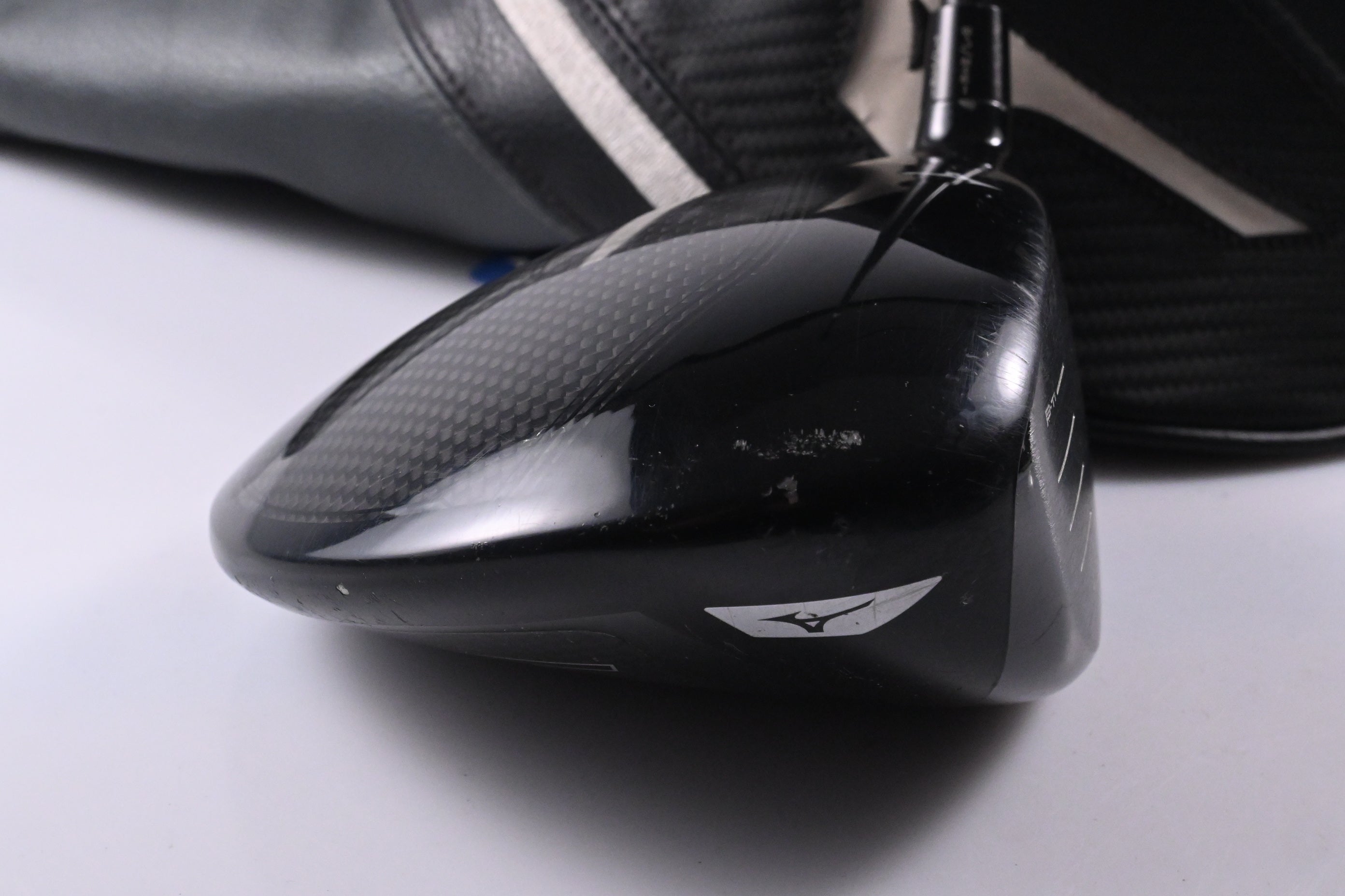 Mizuno ST-X Driver / 10.5 Degree / Regular Flex Diamana M+ 60 Red Shaft