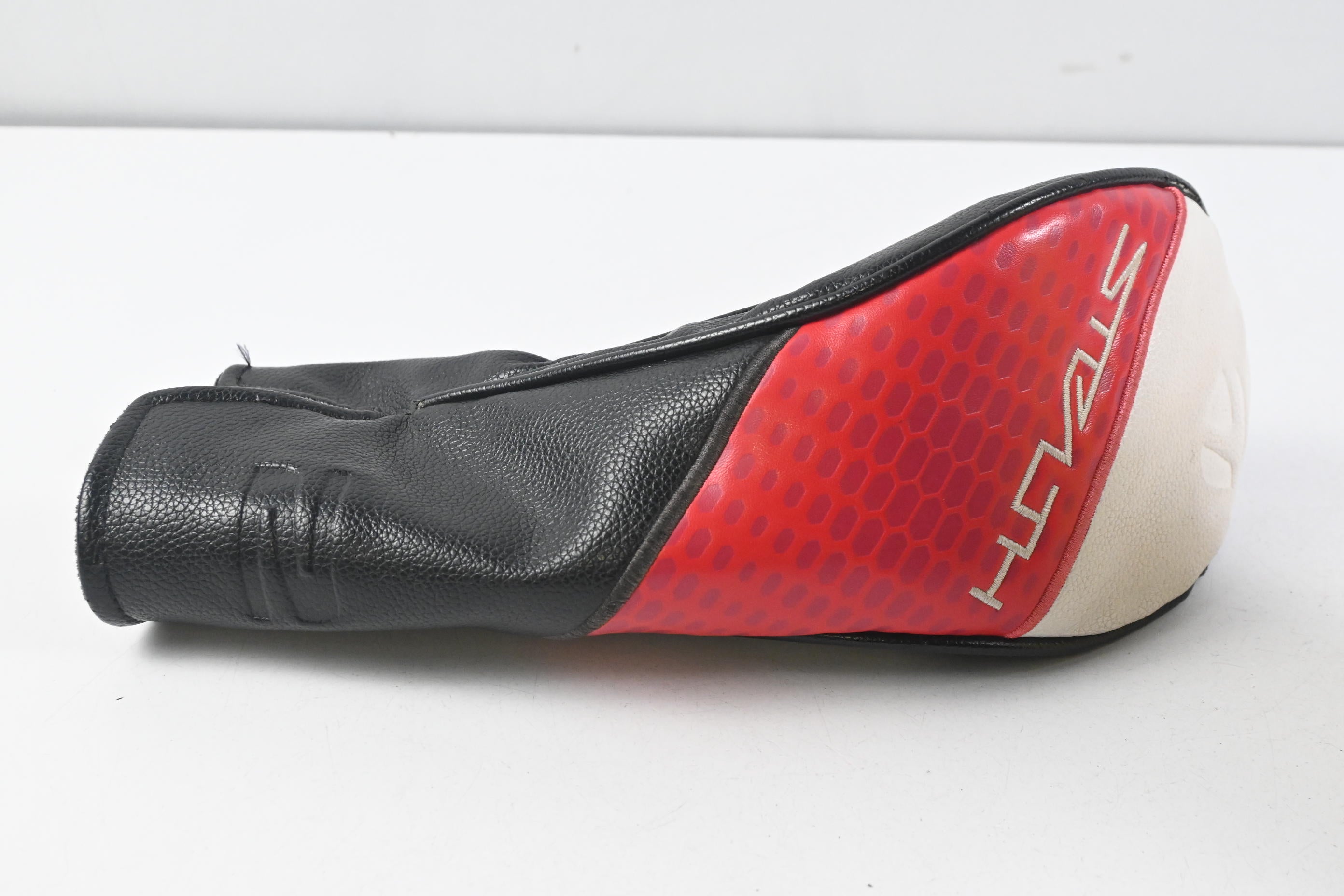 Taylormade Stealth 2 HD #3 Wood / 16 Degree / Regular Flex Fujikura Speeder NX 50