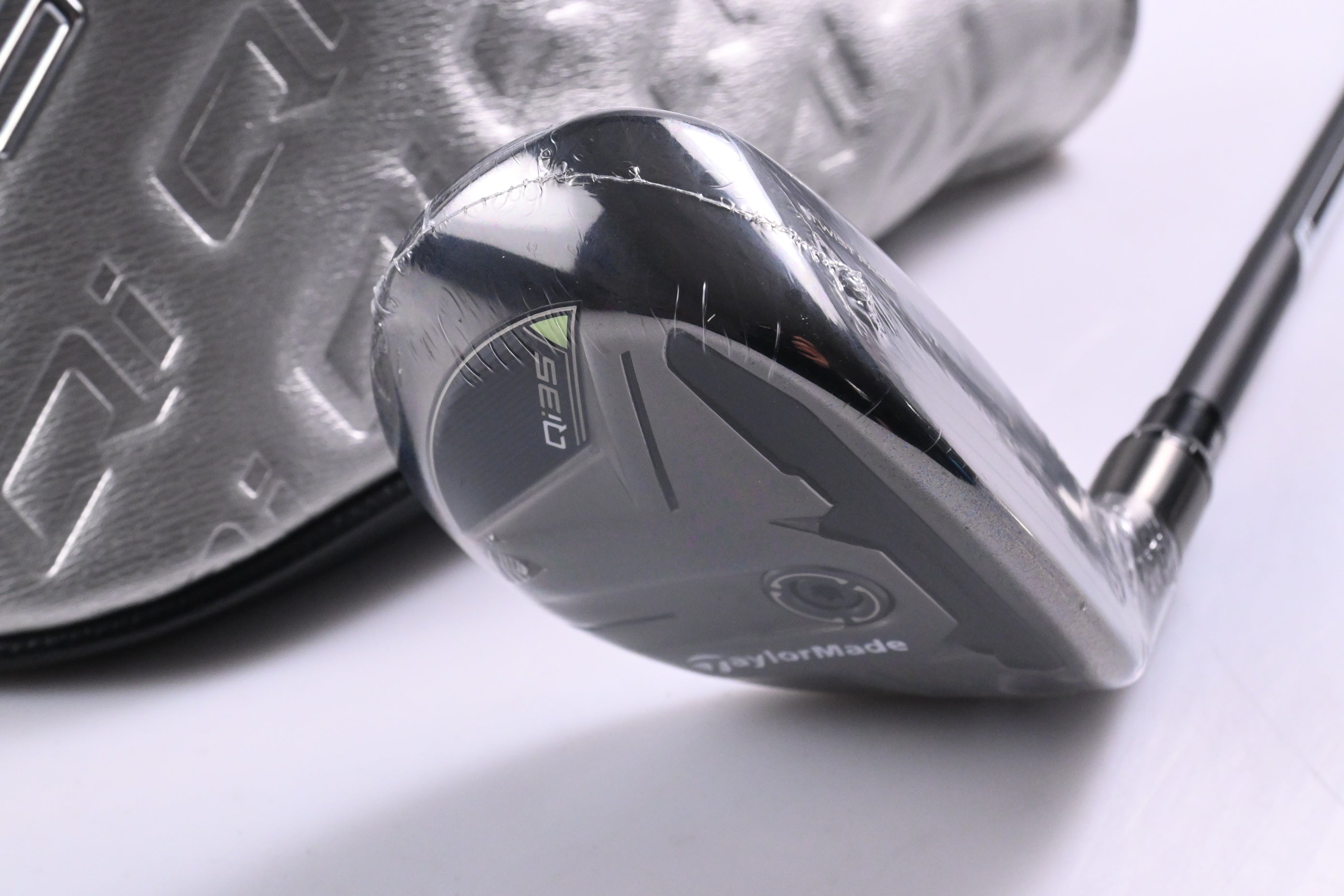 Taylormade Qi35 #4 Hybrid / 22 Degree / Regular Flex Ventus Blue 6 Shaft