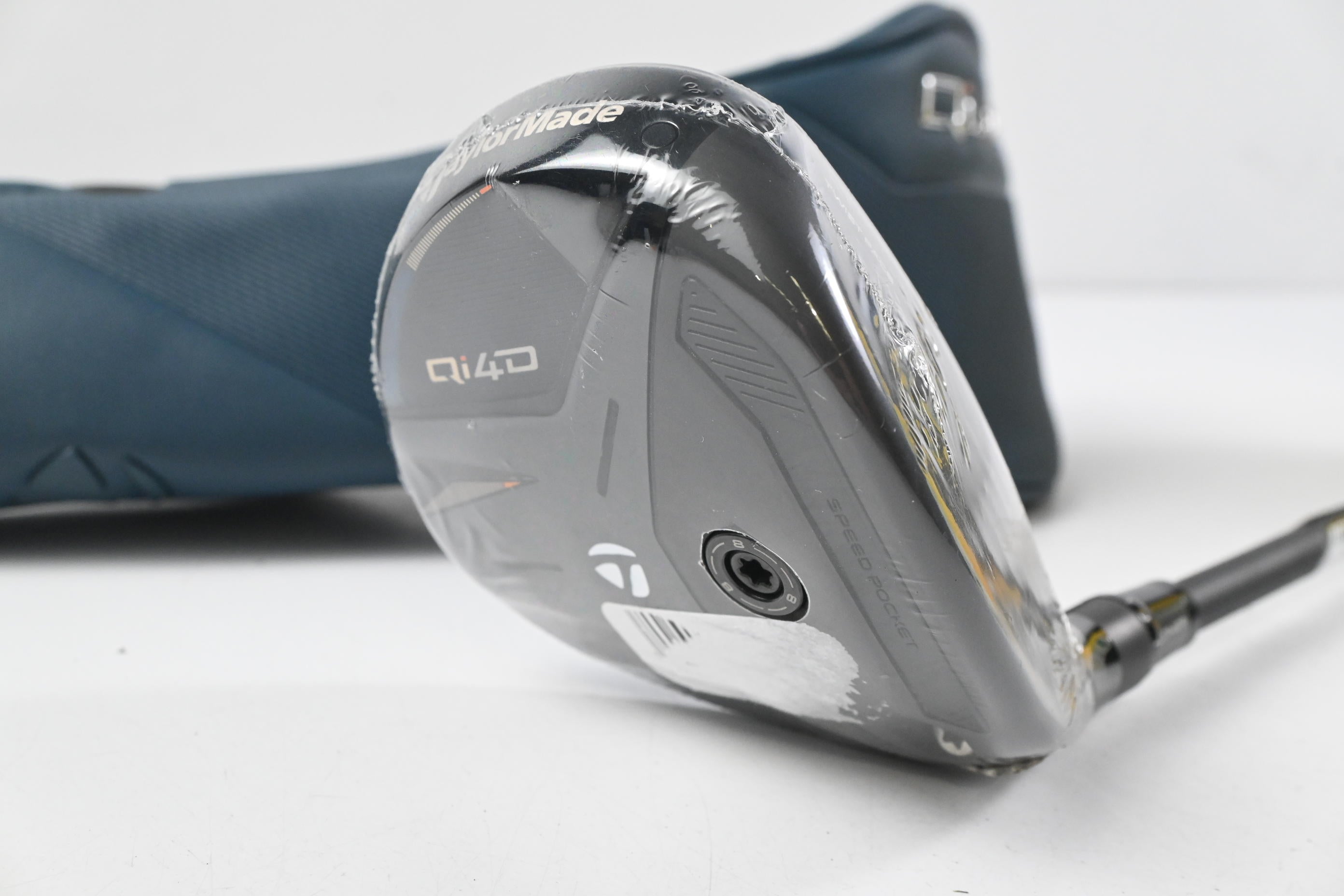 Taylormade Qi4D #9 Wood / 24 Degree / Regular Flex Reax 55 Shaft