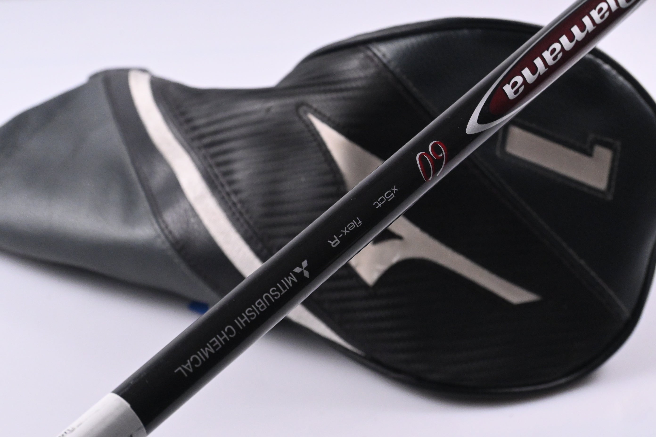 Mizuno ST-X Driver / 10.5 Degree / Regular Flex Diamana M+ 60 Red Shaft