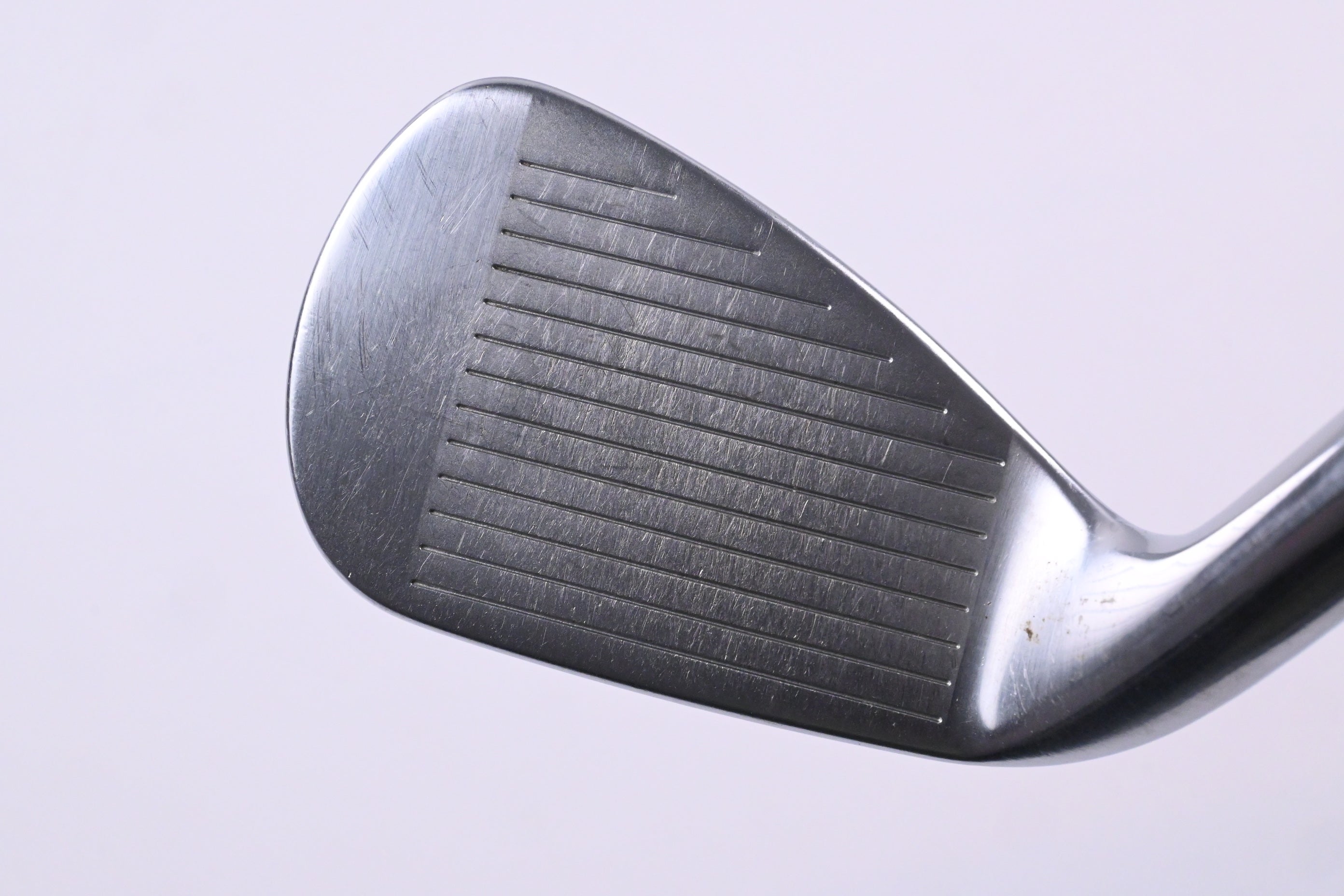 Titleist 718 AP3 Pitching Wedge / 43 Degree / Stiff Flex Dynamic Gold 120 S300