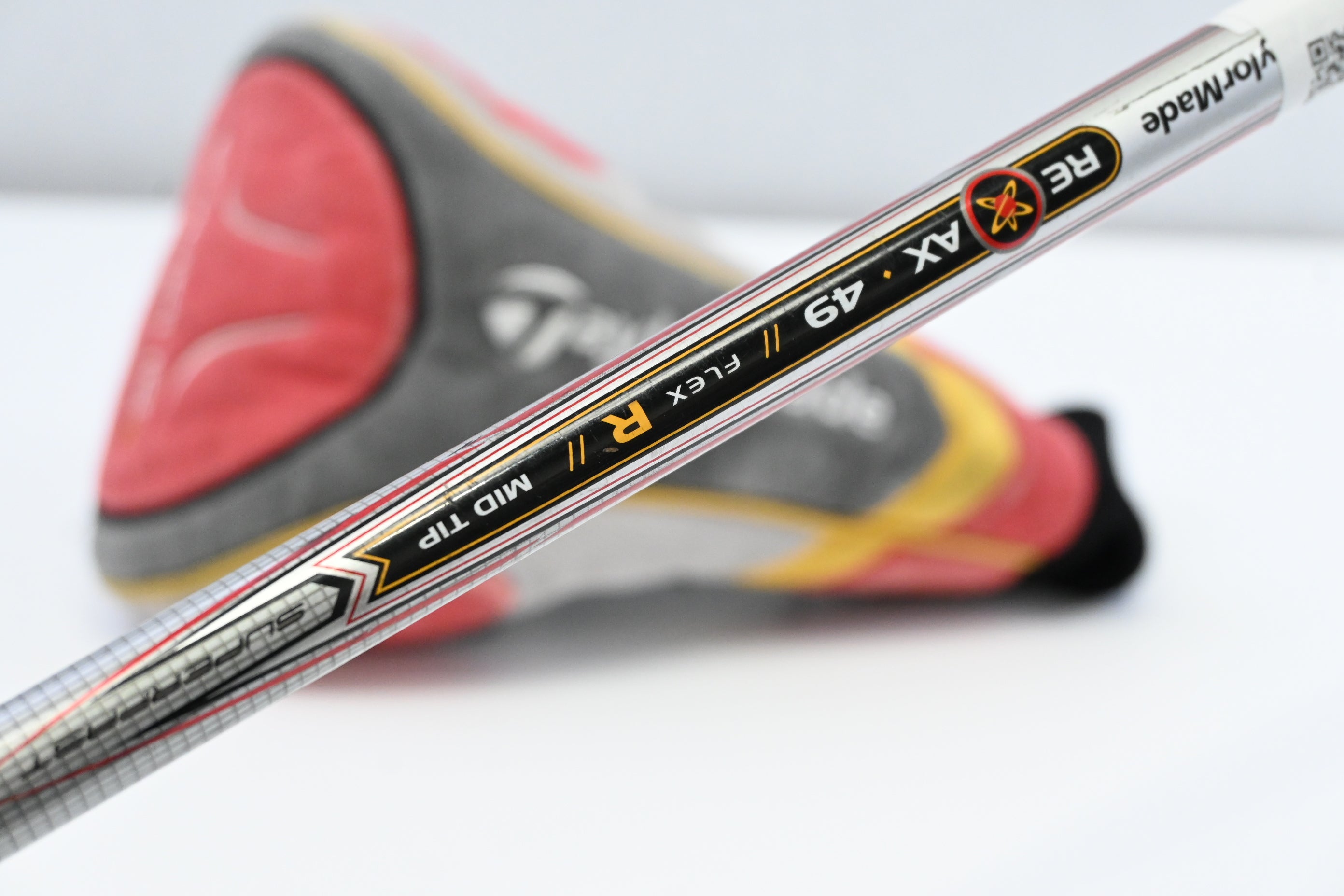 Taylormade Burner 2008 Driver / 10.5 Degree / Regular Flex Taylormade Reax 49