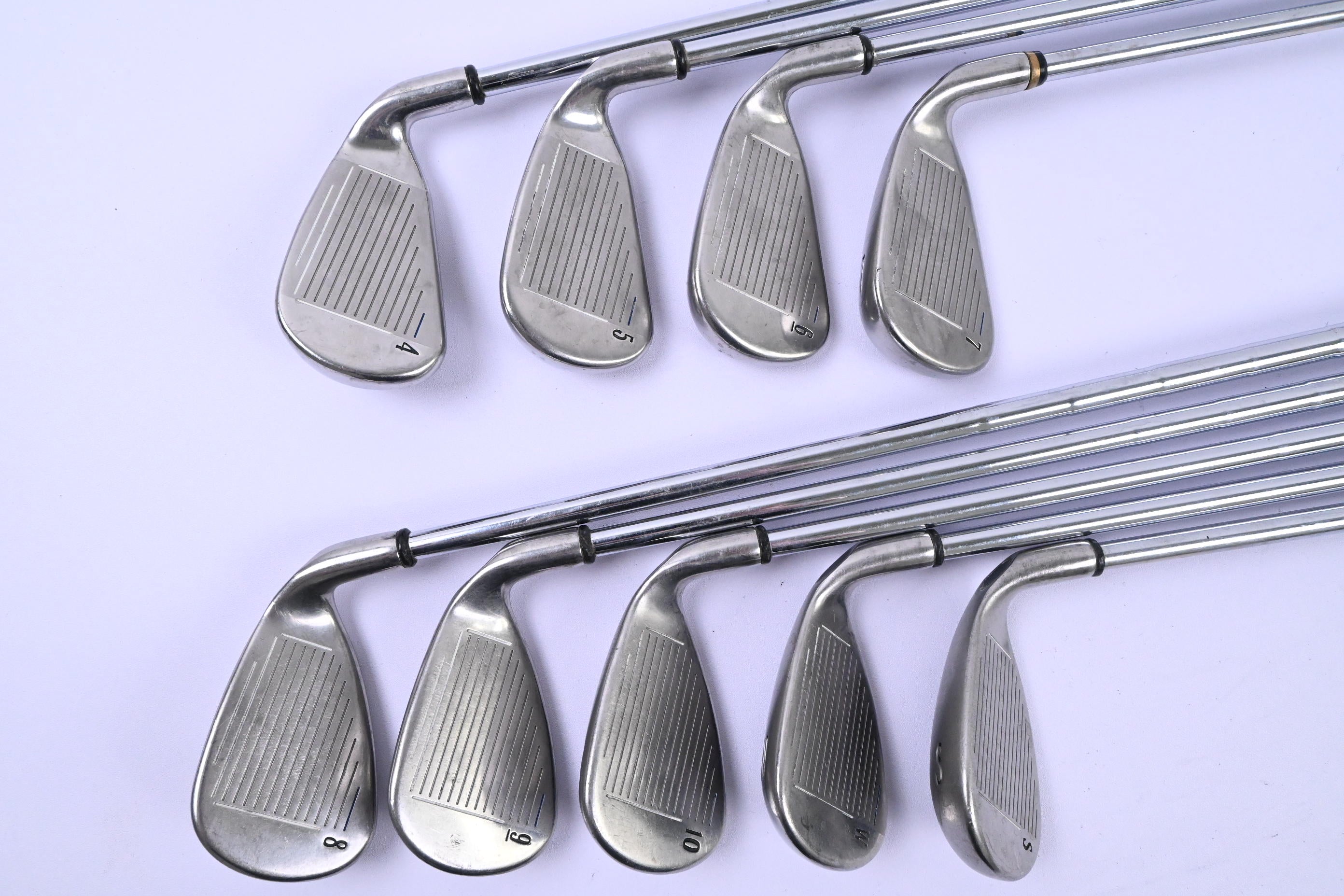 Left Hand Callaway Big Bertha 2004 Irons / 4-PW+GW+SW / Uniflex Callaway Shafts