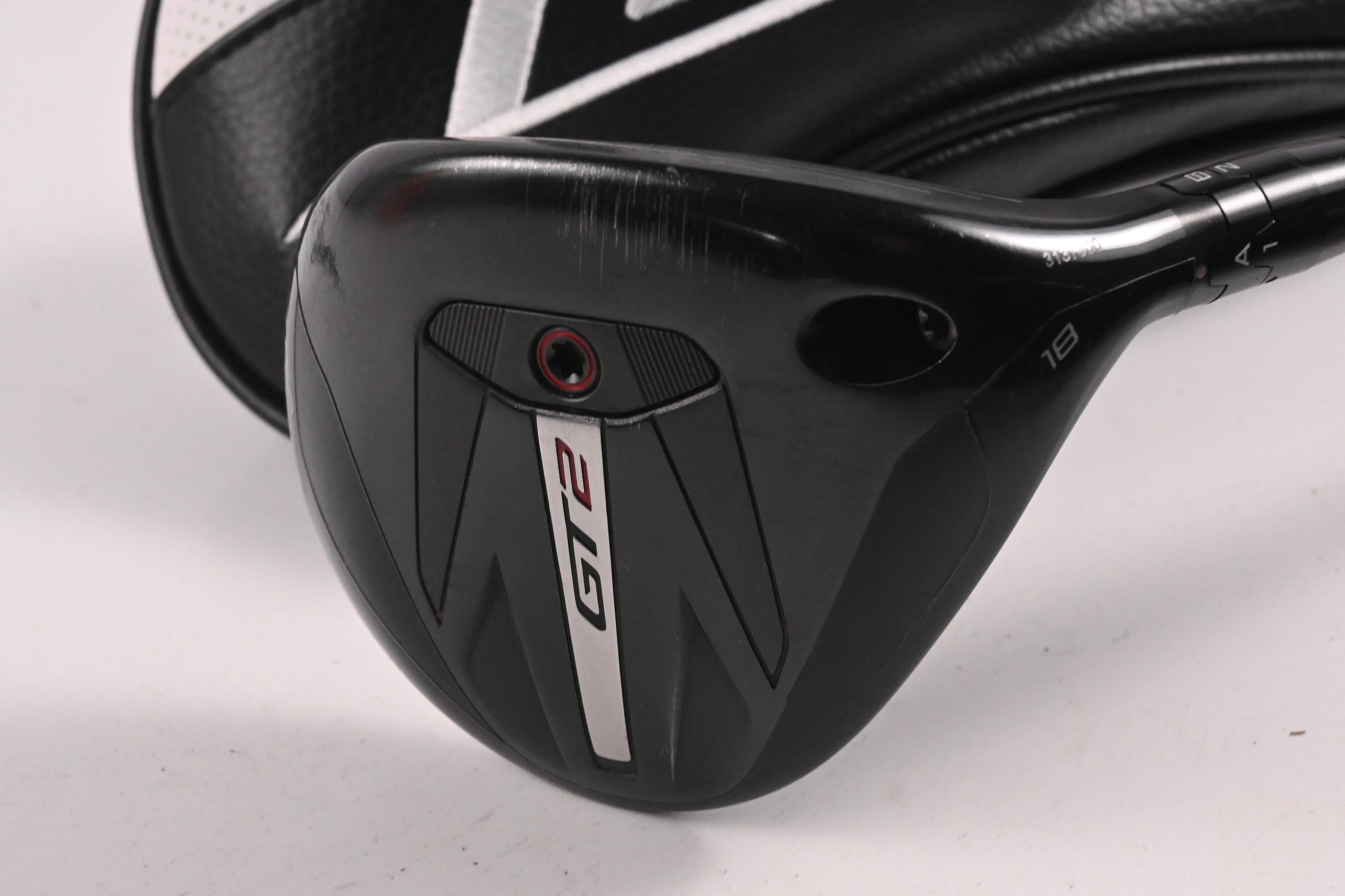 Titleist GT2 #5 Wood / 18 Degree / Regular Flex Denali Red 60 Shaft
