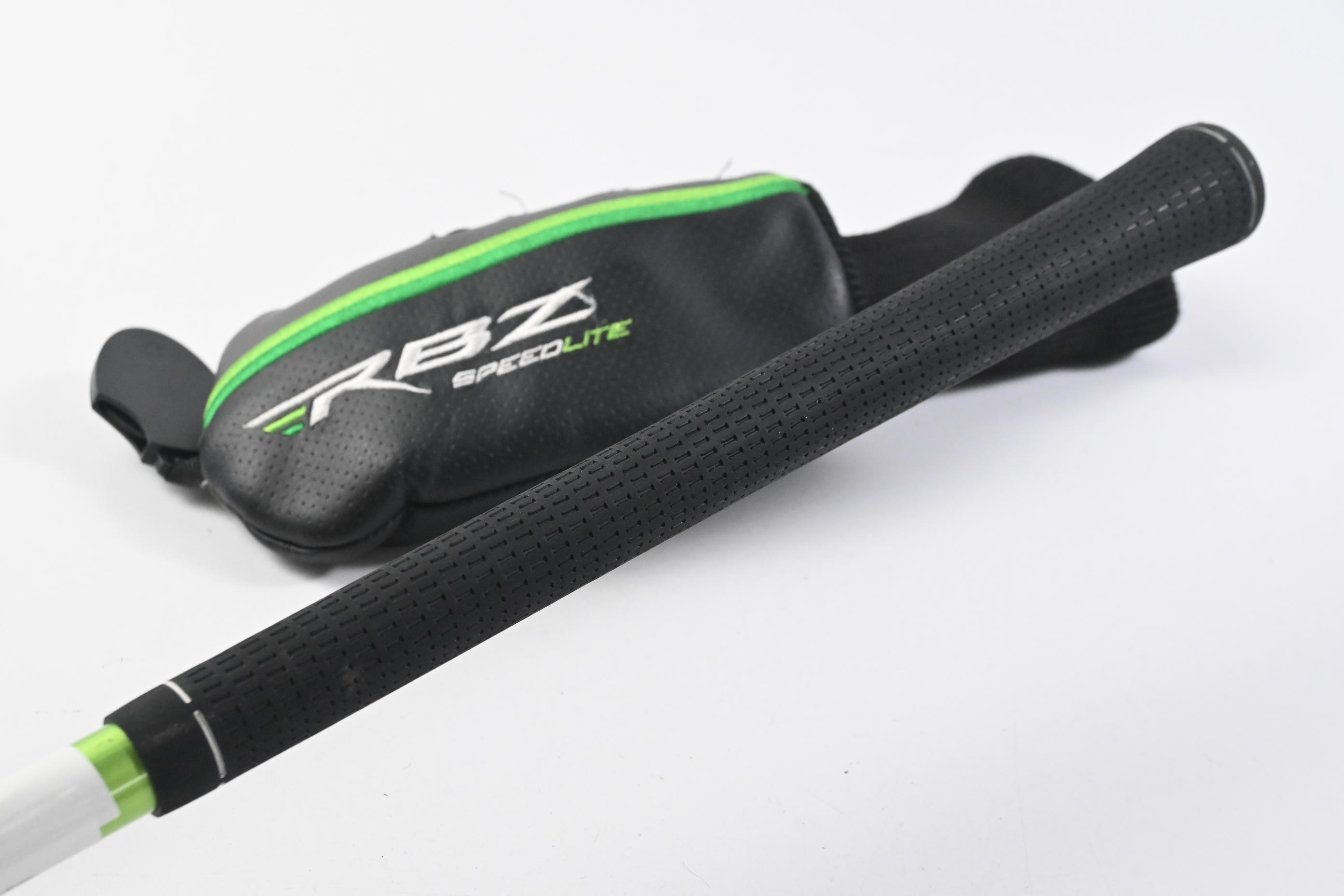 Taylormade RBZ #4 Hybrid / 22 Degree / Regular Flex Taylormade RBZ 65 Shaft