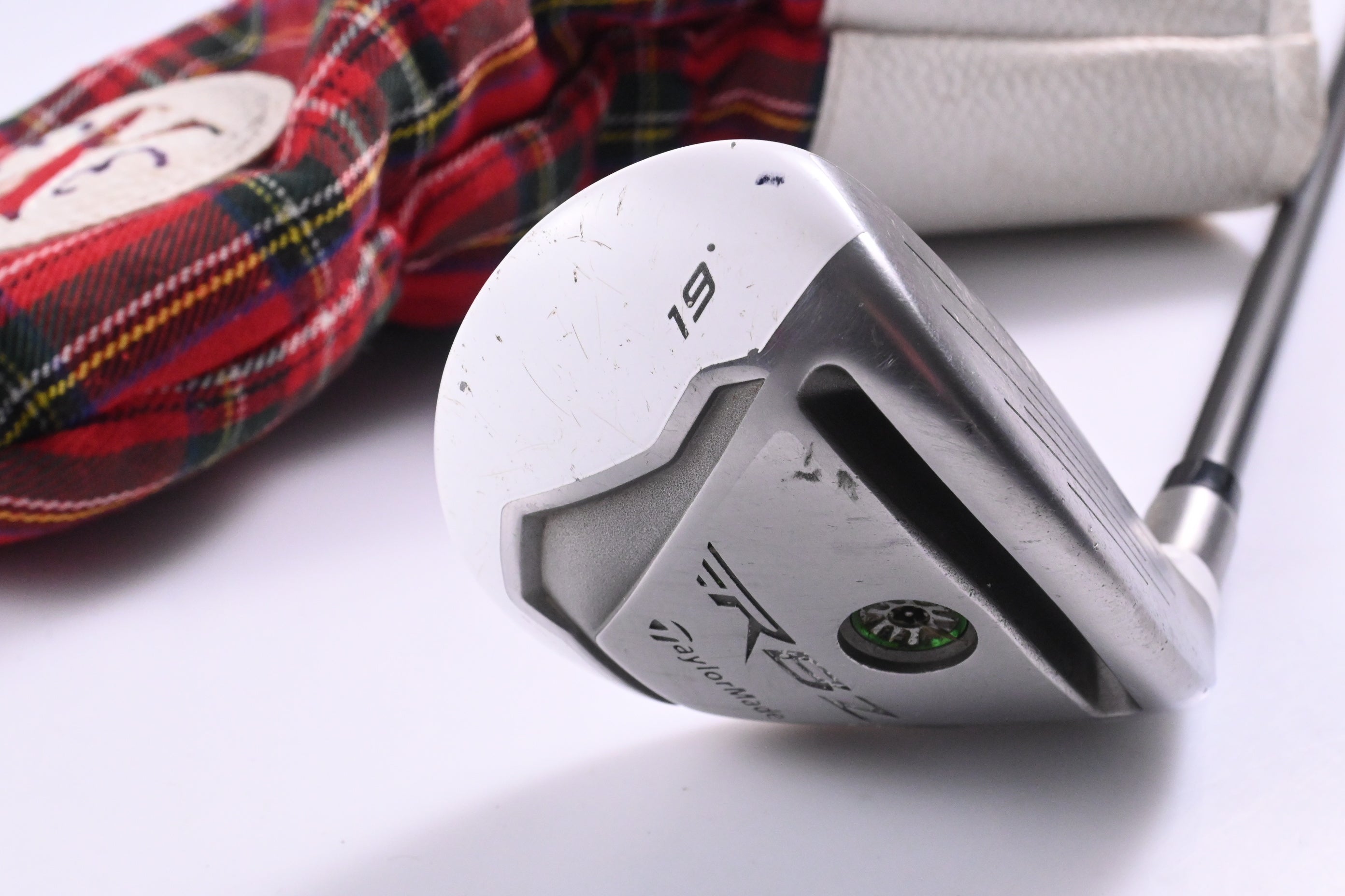 Taylormade RBZ #3 Hybrid / 19 Degree / Regular Flex Taylormade RBZ 65 Shaft