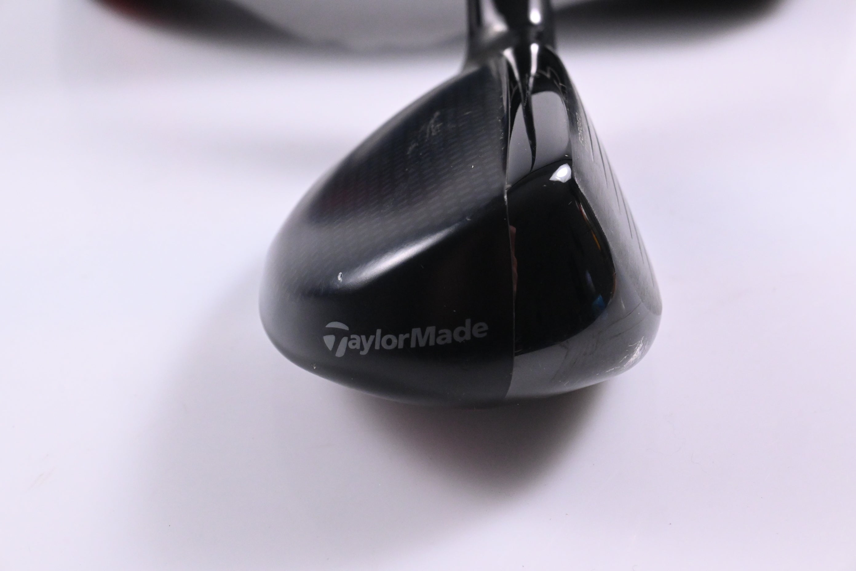 Taylormade Stealth Plus #3 Hybrid / 19.5 Degree / Regular Flex HZRDUS RDX Smoke