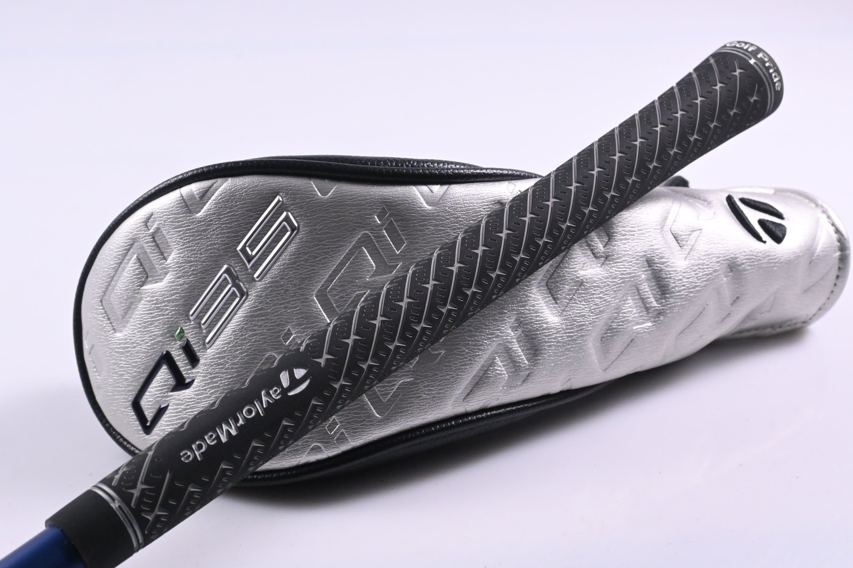 Taylormade Qi35 #4 Hybrid / 22 Degree / Regular Flex Ventus Blue 6 Shaft