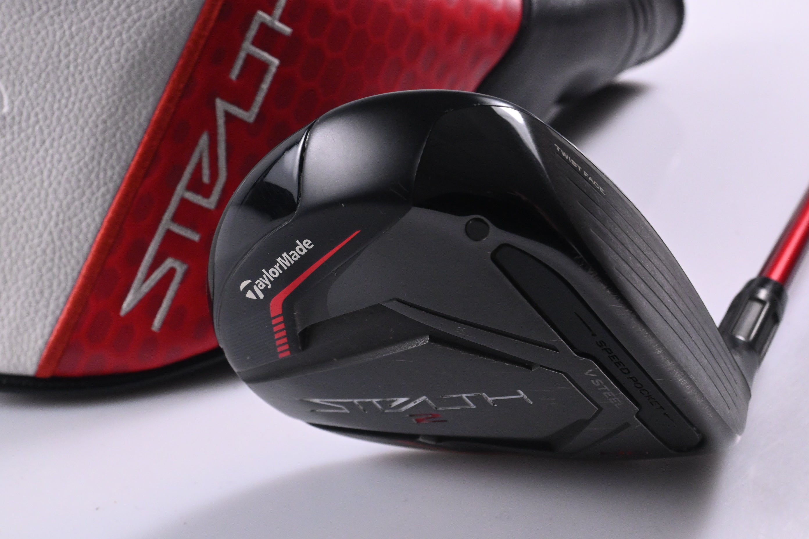 Taylormade Stealth 2 HD #3 Wood / 16 Degree / Regular Flex Speeder NX 50 Shaft