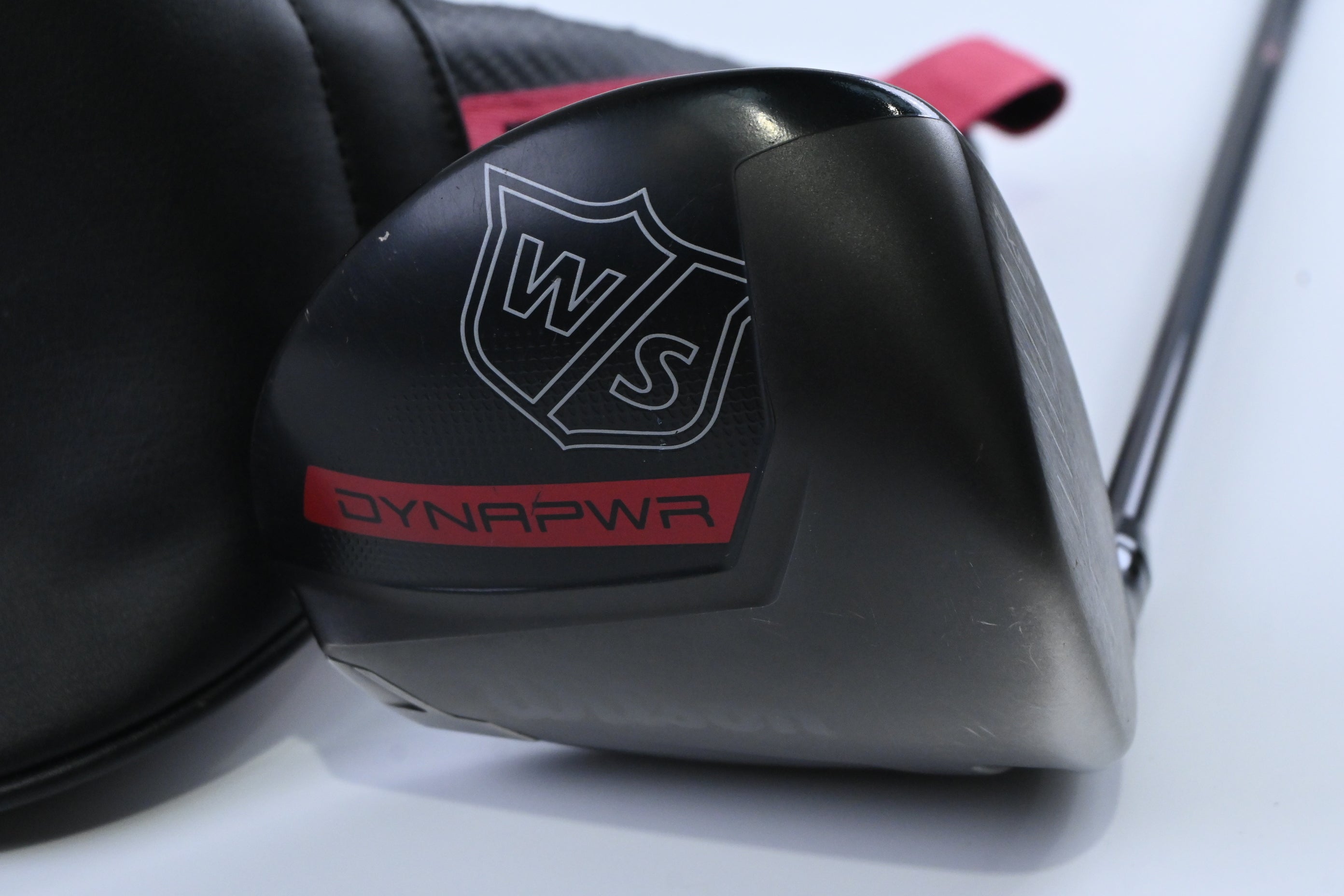 Wilson Dynapower Carbon 2023 Driver / 10.5 Degree / Regular Flex HZRDUS Smoke 50