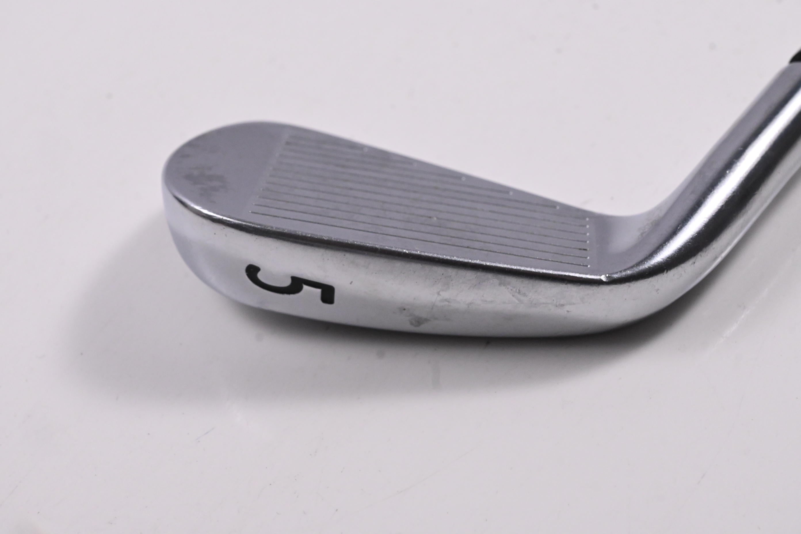 Titleist 718 AP2 #5 Iron / 38 Degree / X-Flex Project X LZ Shaft