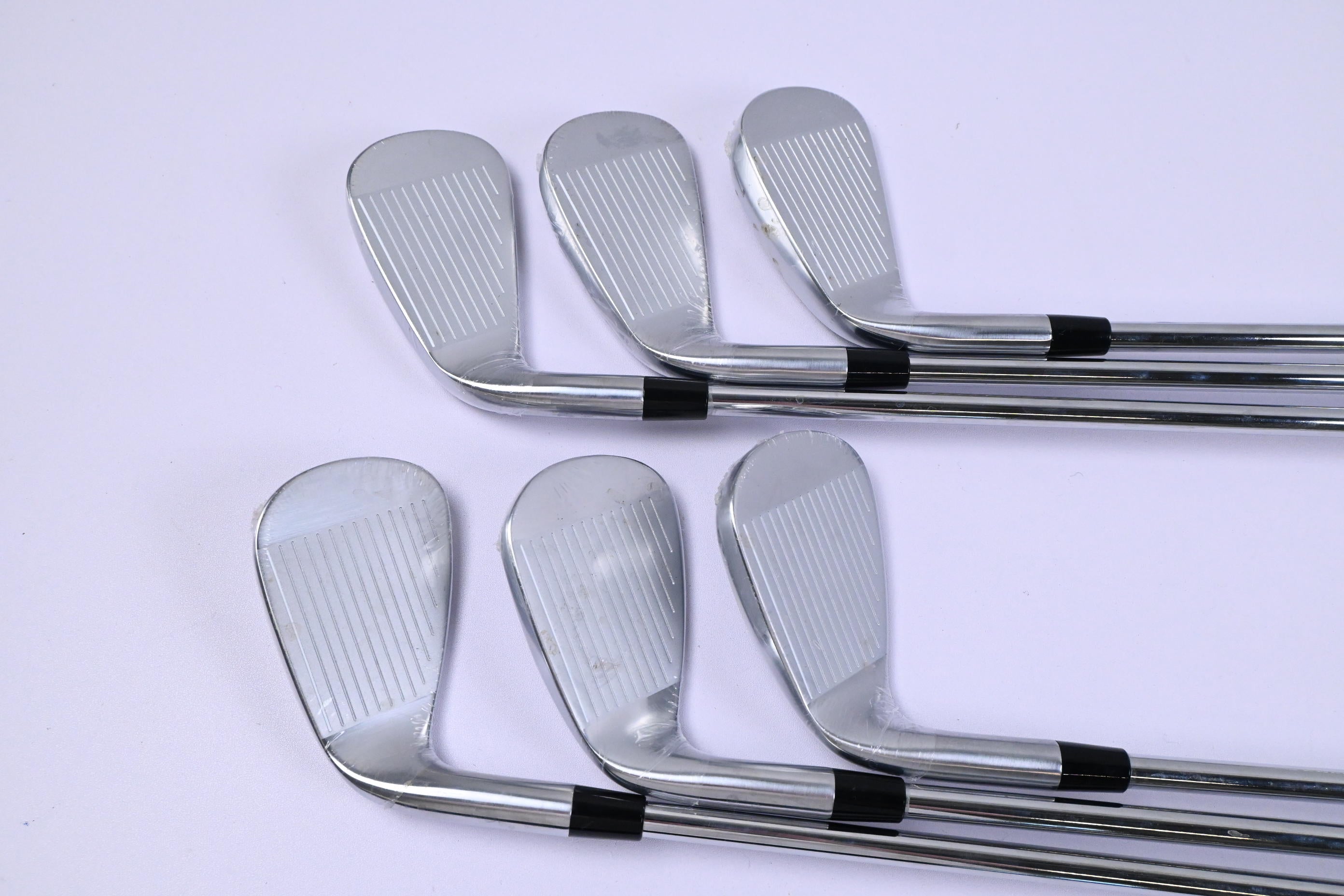 Callaway Quantum Max Irons / 5-PW / Regular Flex KBS MAX 90 Shafts