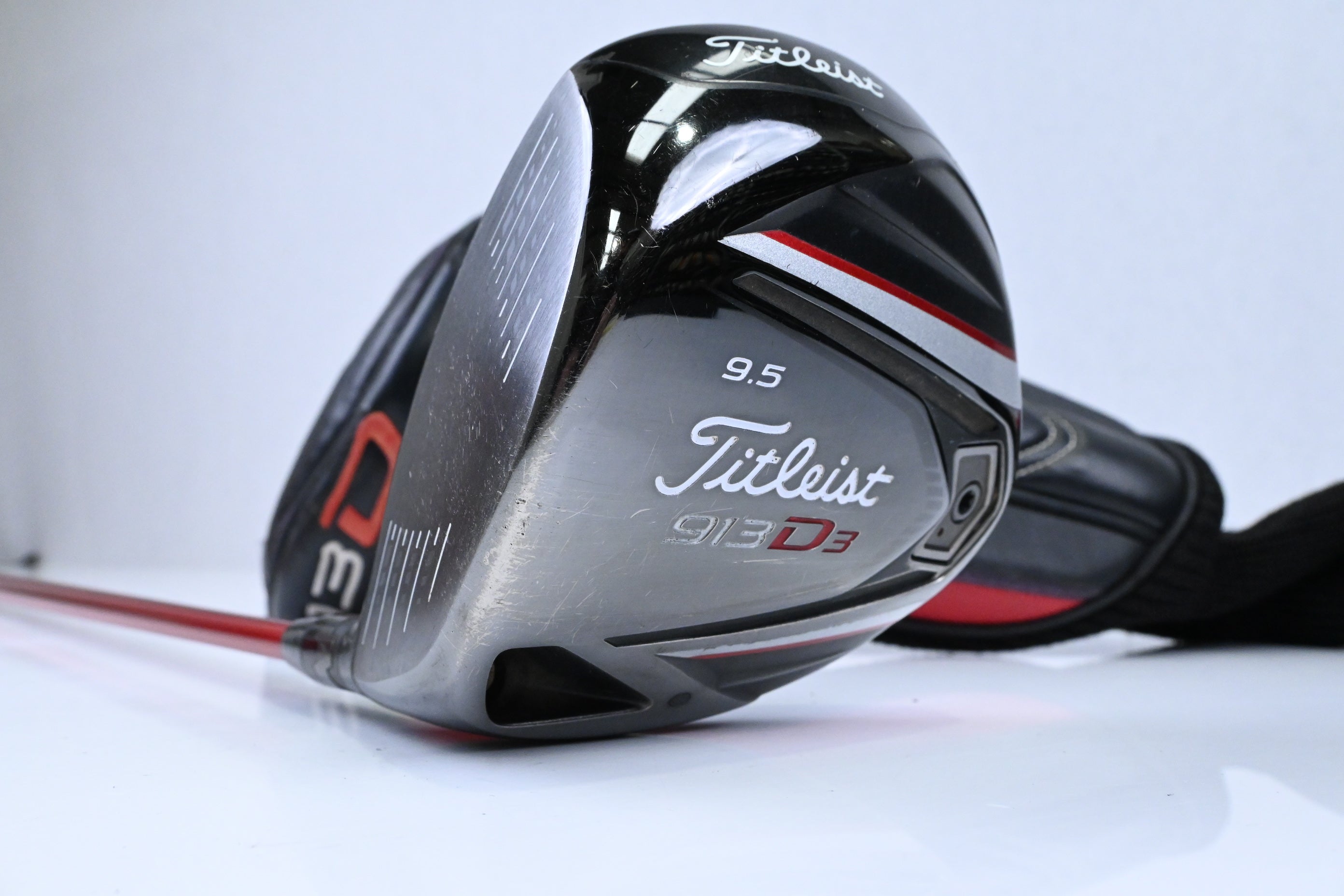 Left Hand Titleist 913 D3 Driver / 9.5 Degree / Regular Flex Bassara 50 Shaft