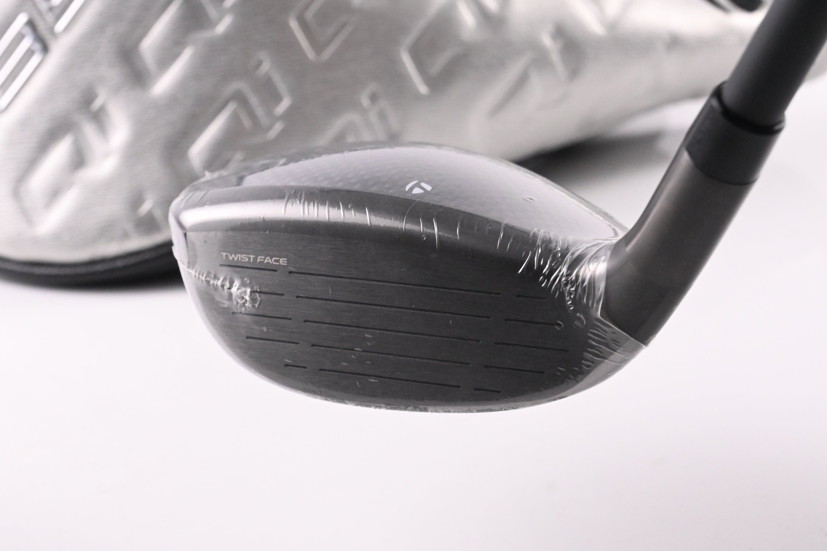 Taylormade Qi35 Max Lite #5 Hybrid / 27 Degree / Senior Flex Vanquish 5 Shaft